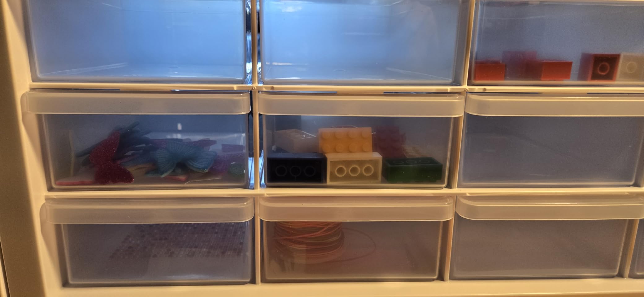 IRIS USA 24-Drawer Plastic Storage Cabinet, Teacher Toolbox, White customer photo 2