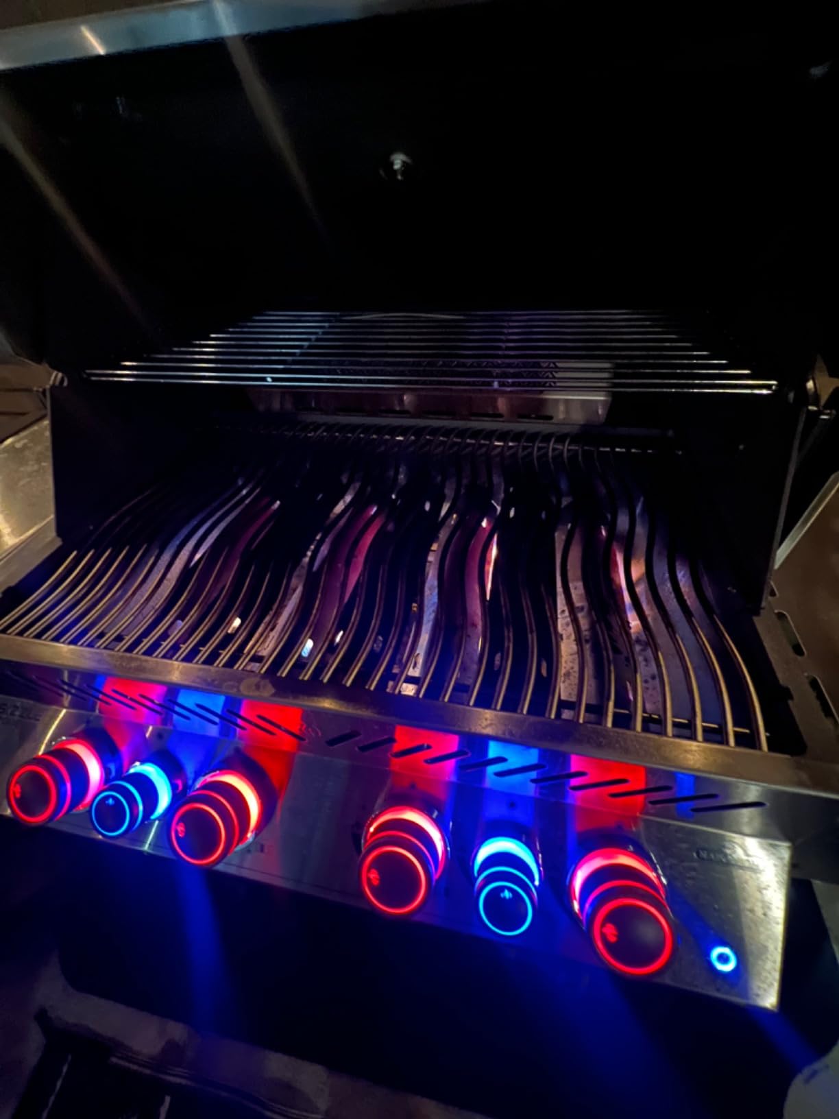 Napoleon P500RSIBPSS-3 Prestige 500 RSIB Propane Gas Grill, sq. in + Infrared Side and Rear Burner, Stainless Steel customer photo 2
