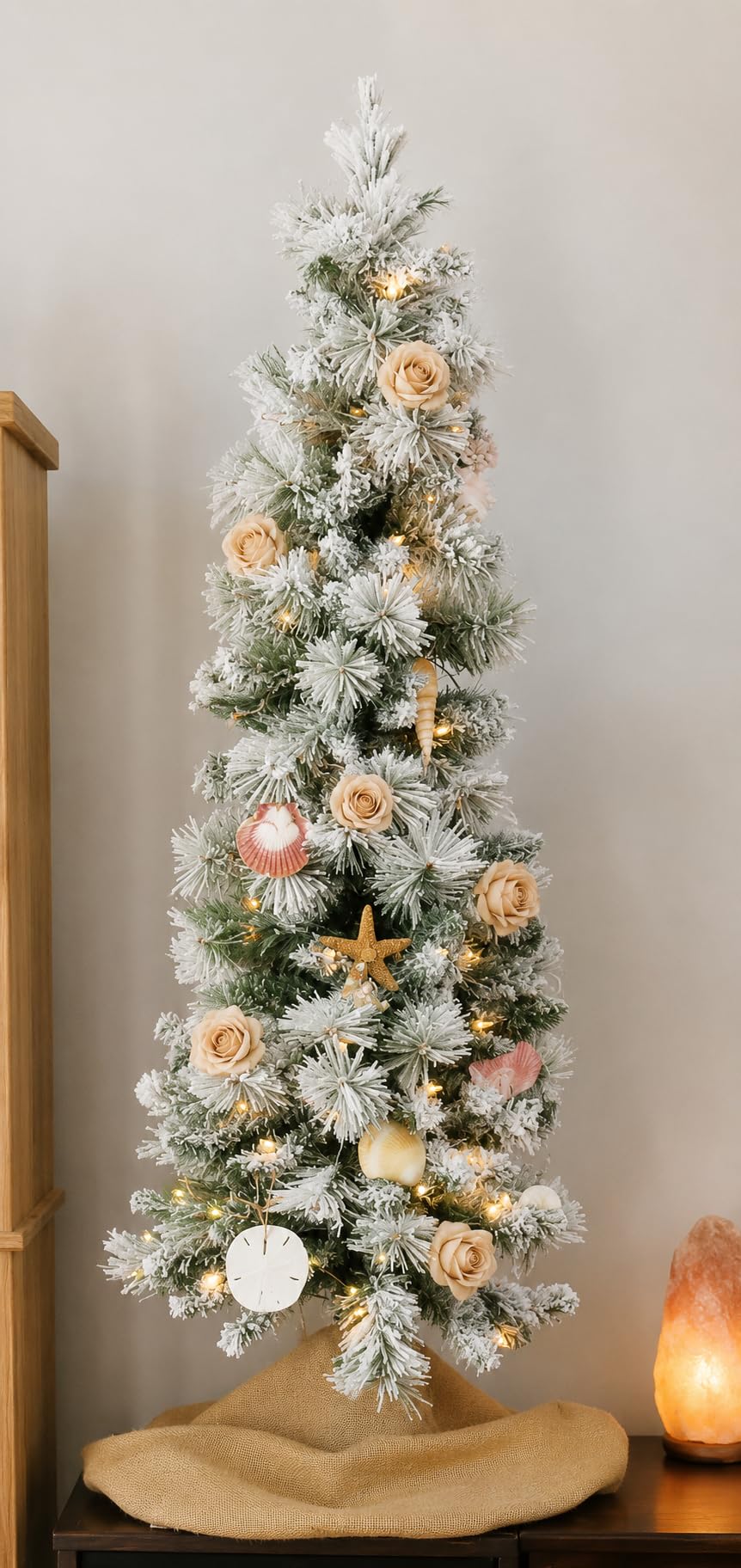 Puleo International 4.5ft Pre-Lit Flocked Portland Pine Tree customer photo 2