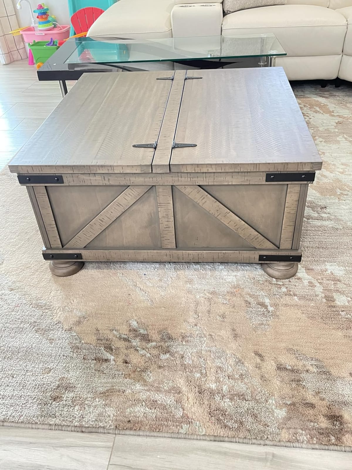Signature Design by Ashley Lift Top Coffee Table with Storage, Farmhouse customer photo 1
