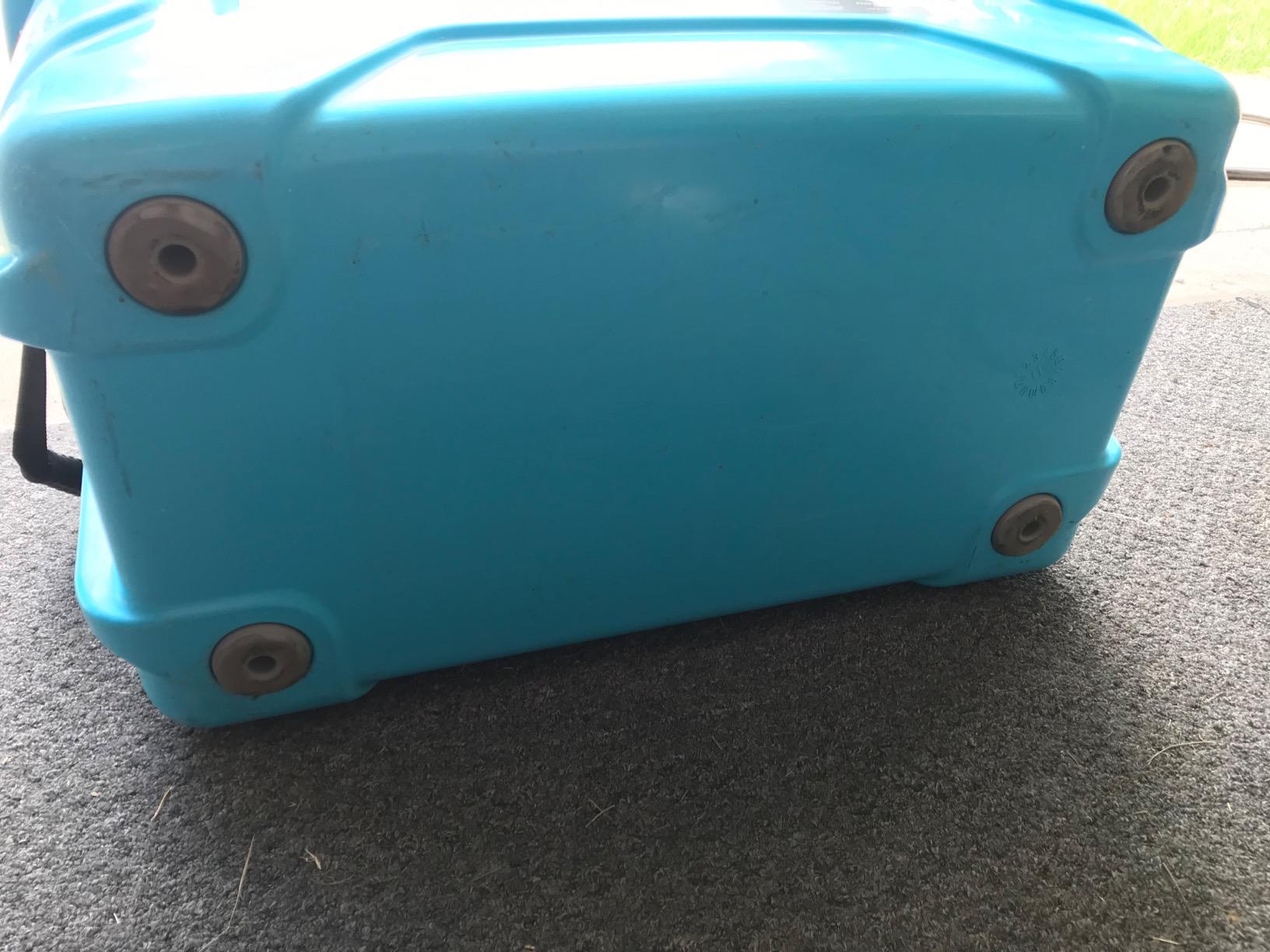 Titan Hard Ice Chest Cooler Roto Cooler with Microban Protection and Deep Freeze Insulation customer photo 1