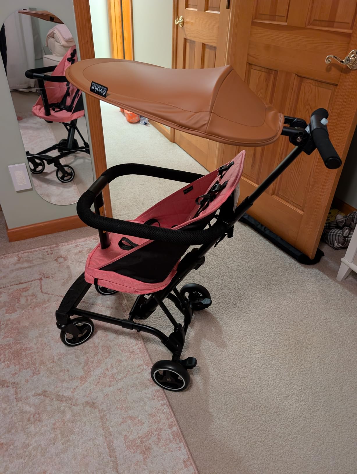 Dream On Me Coast Rider Lightweight Travel Stroller, 45 Lb Limit, Black customer photo 2