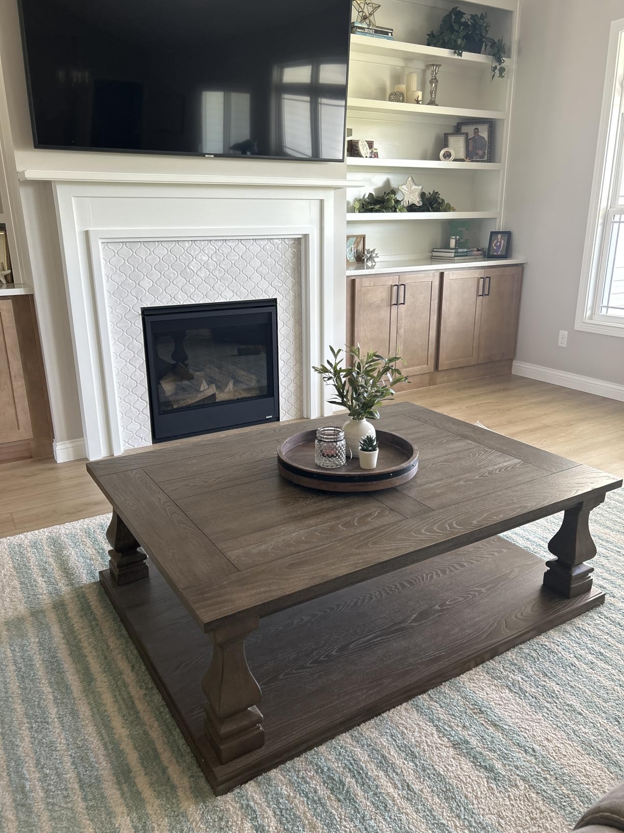 Signature Design by Ashley Large Farmhouse Coffee Table, Weathered Gray customer photo 2