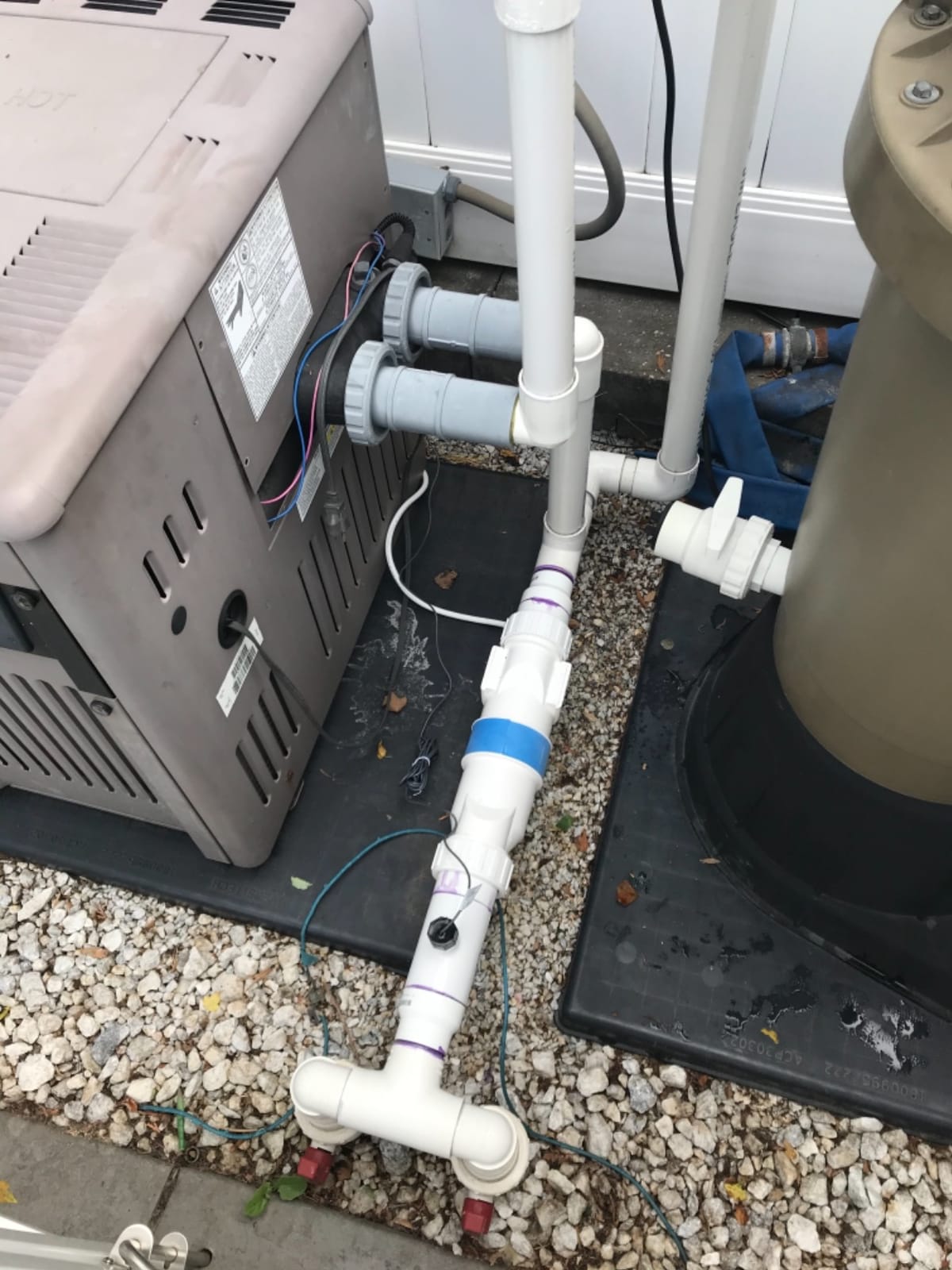 Hayward Aquarite Salt Chlorine Generator for Swimming Pools 40,000 Gallons customer photo 2