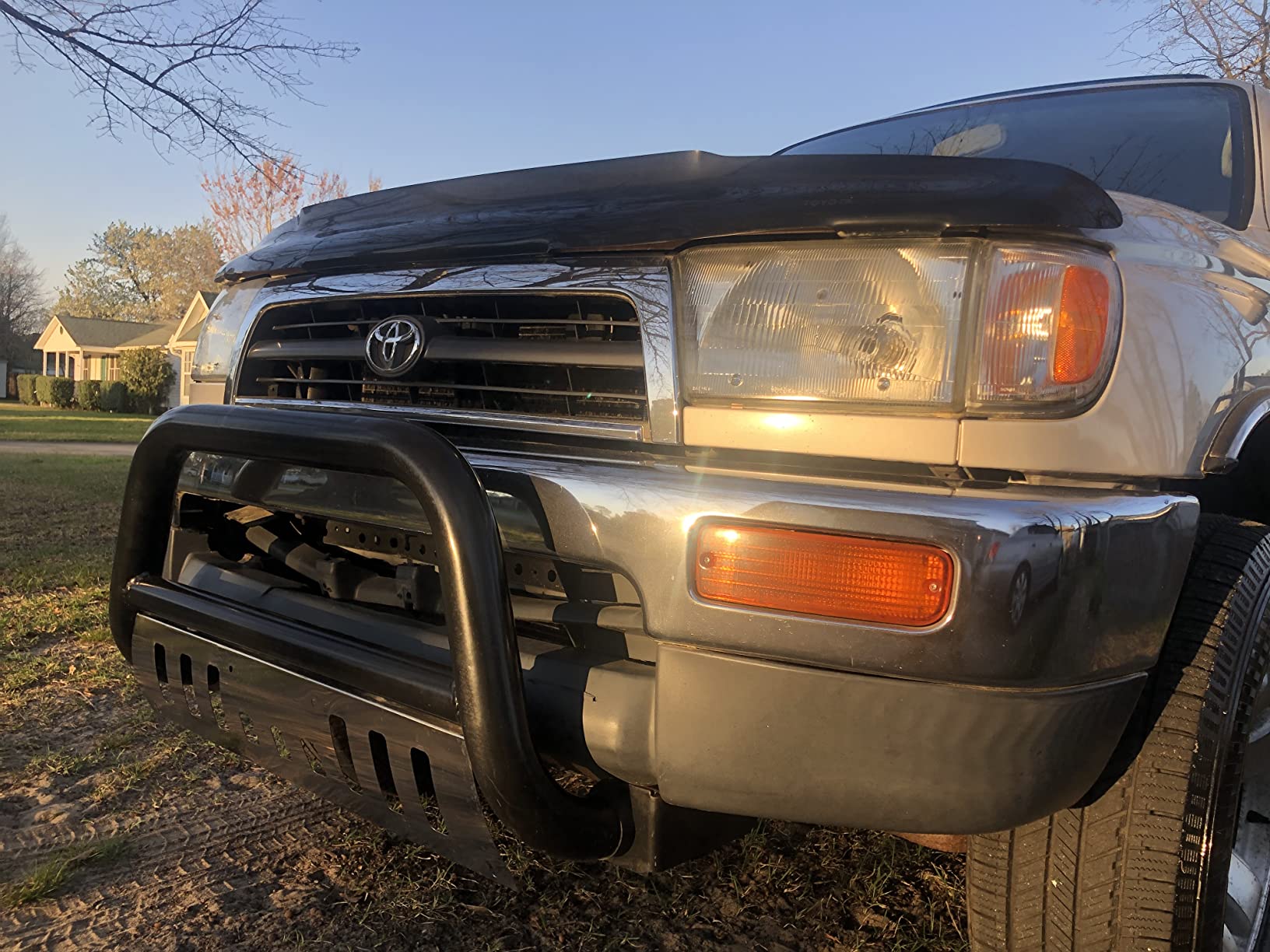 ECOTRIC Bull Bar Compatible with 98-04 Toyota Tacoma 96-98 Toyota 4Runner customer photo 2