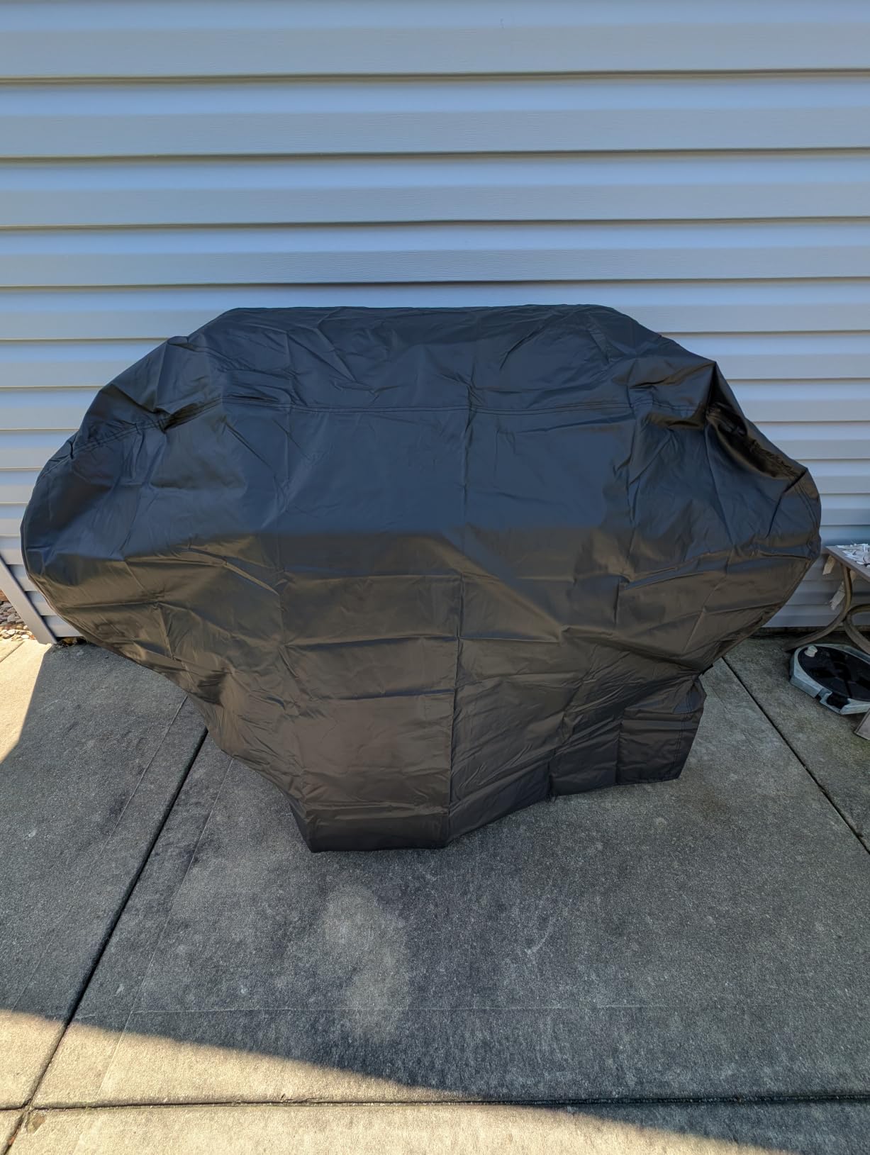 Grill Cover, 58 inch BBQ Gas Grill Cover for Outdoor Grill, Waterproof, Anti-UV, Rip-Proof, Fade Resistant Material, Barbecue Cover with Hook-and-Loop Straps & Adjustable Hem Drawstring, Black customer photo 2