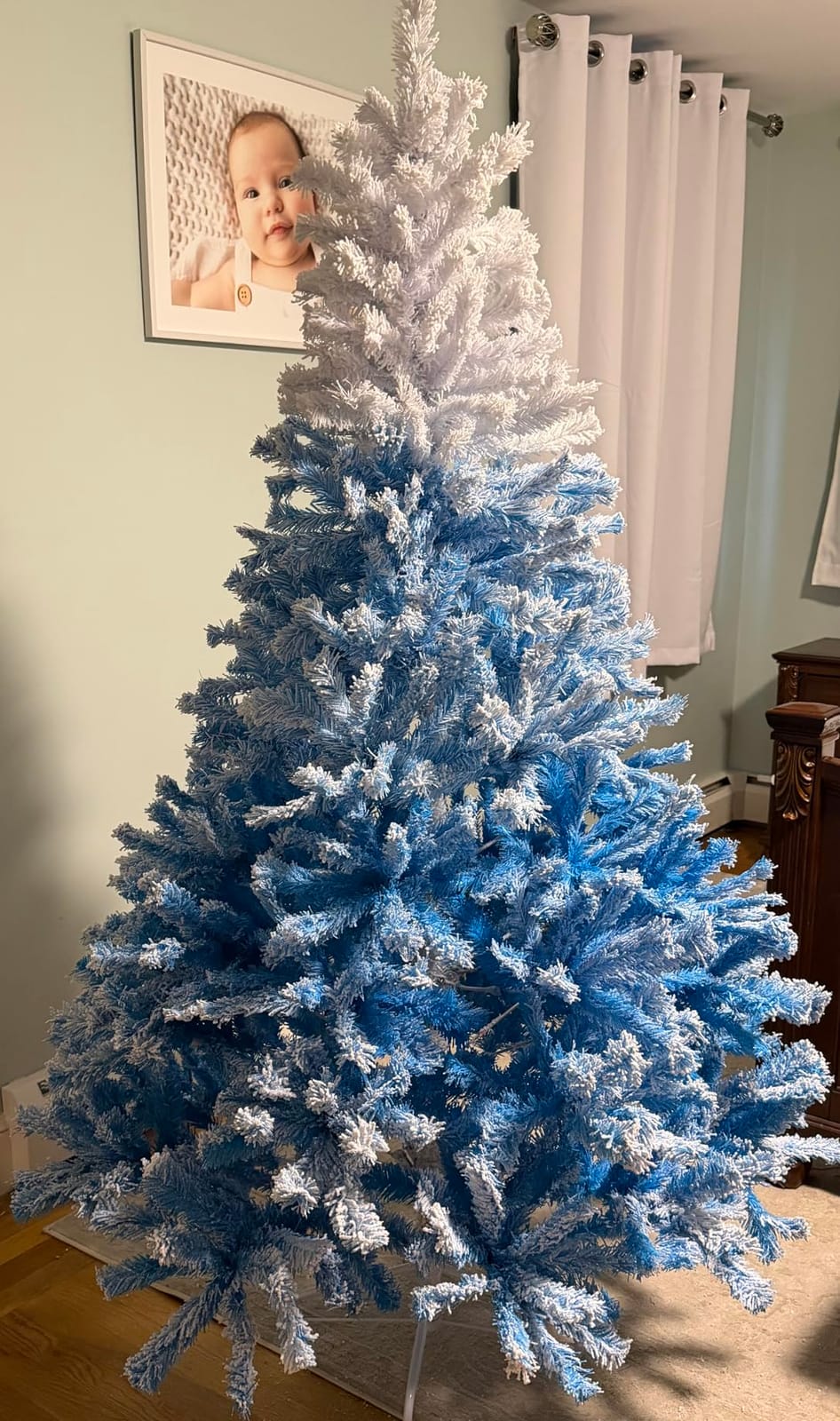 Goplus 6FT Snow Flocked Christmas Tree, Hinged Pine Tree, Artificial Premium PVC Needles/Solid Metal Stand, Xmas Full Tree for Indoor and Outdoor customer photo 2