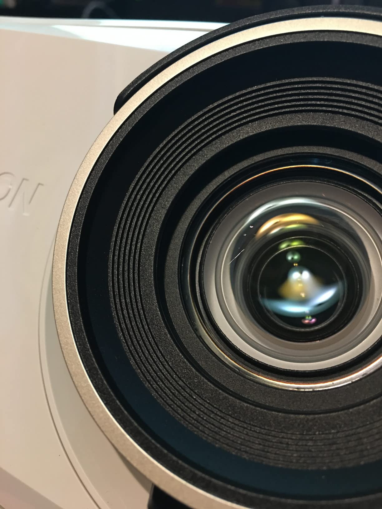 Epson Home Cinema 3800 4K PRO-UHD 3-Chip 3LCD Projector with HDR Technology customer photo 2