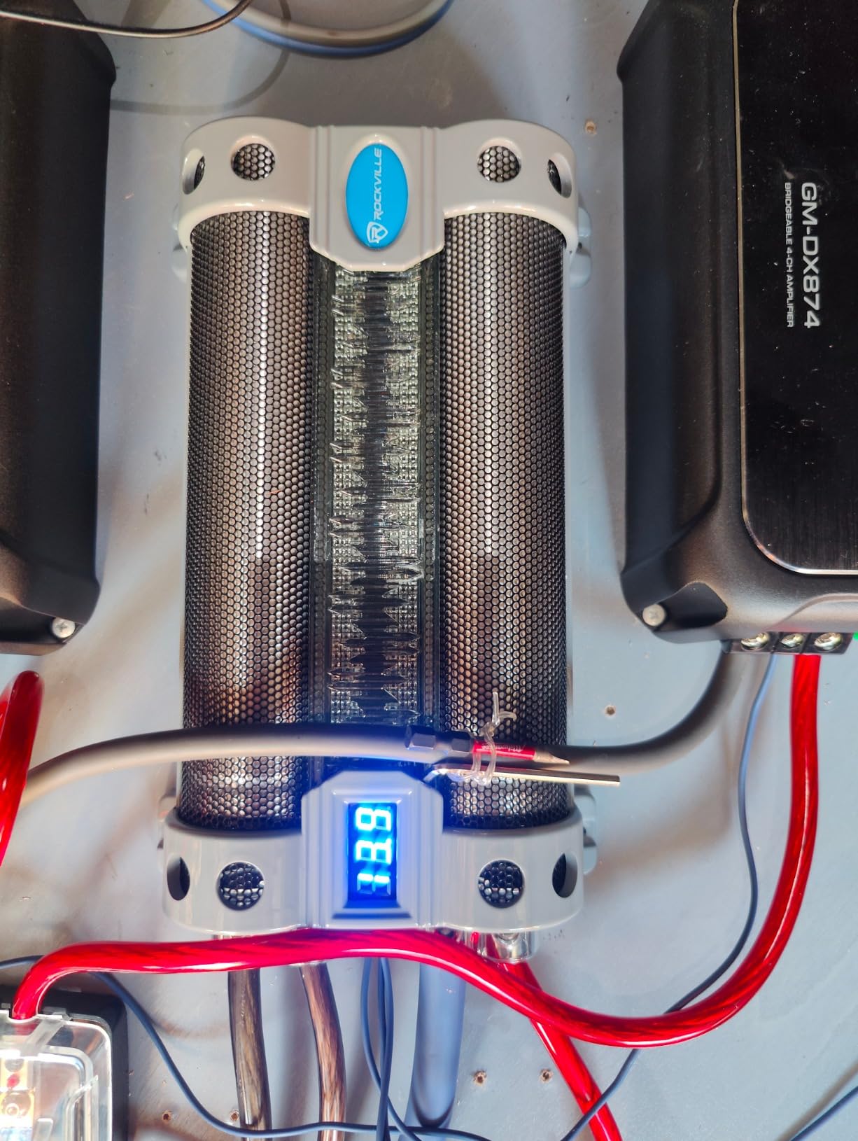 Rockville RFC50F v2 50 Farad Car Audio Capacitor with Blue Voltage Display customer photo 2