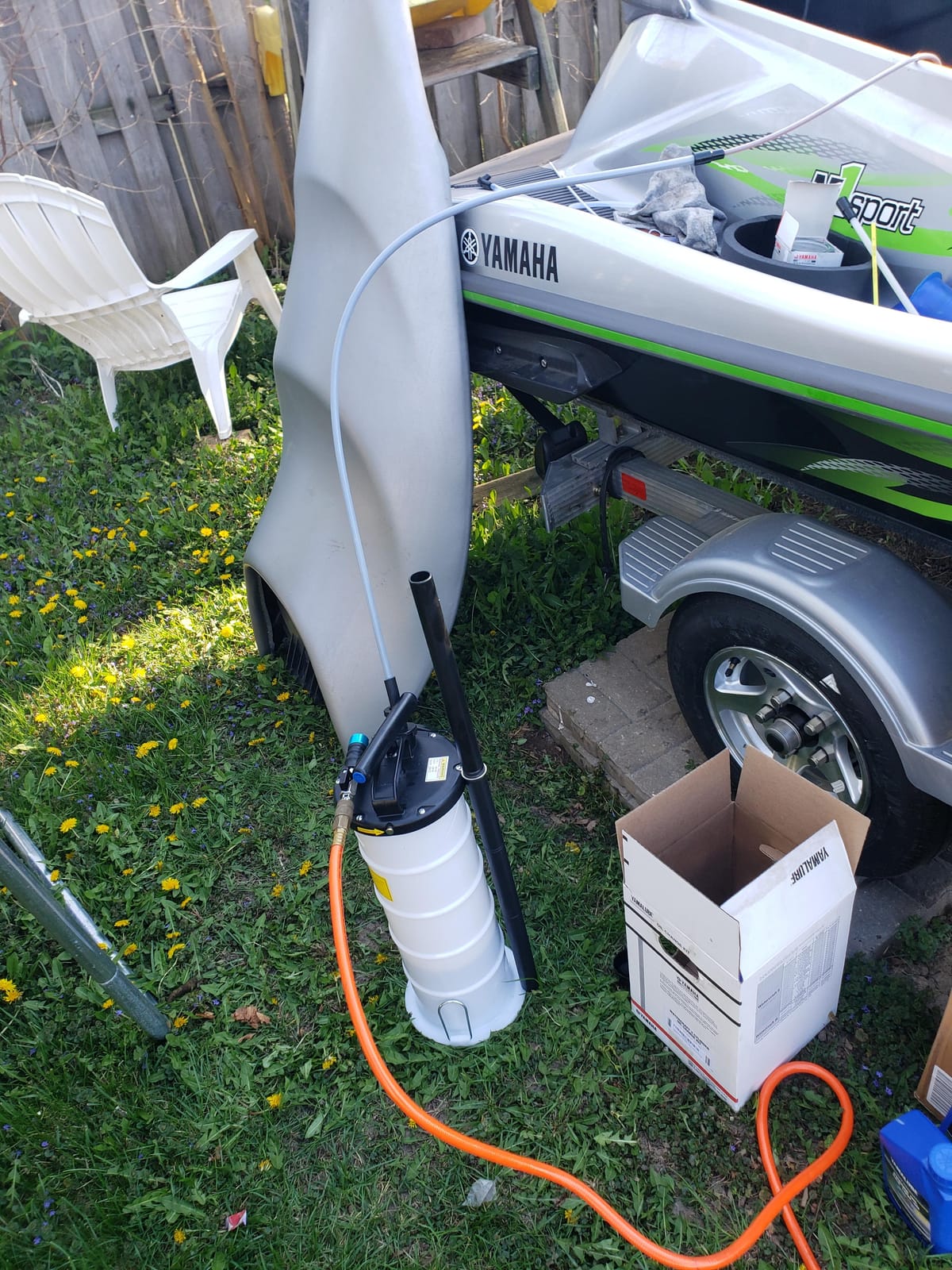 FOUR UNCLES 6.5L Pneumatic/Manual Oil Extractor Pump customer photo 2