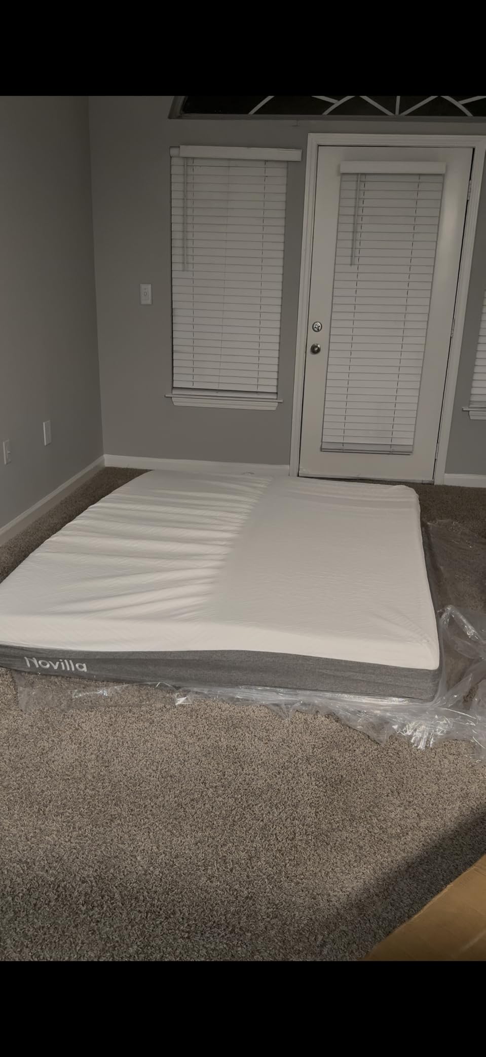 Novilla Bliss Queen Size Mattress, 12 Inch Gel Memory Foam Mattress Queen | Cool Night Sleep & Pressure Relief, Support Foam for Spine Alignment & Motion Isolation, Medium Plush Feel customer photo 2