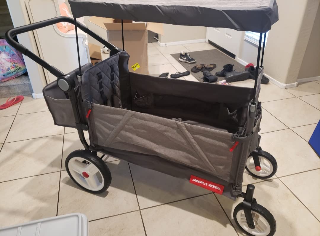 Radio Flyer Odyssey Collapsible Stroll N Wagon with Storage Bag, Light Gray customer photo 2