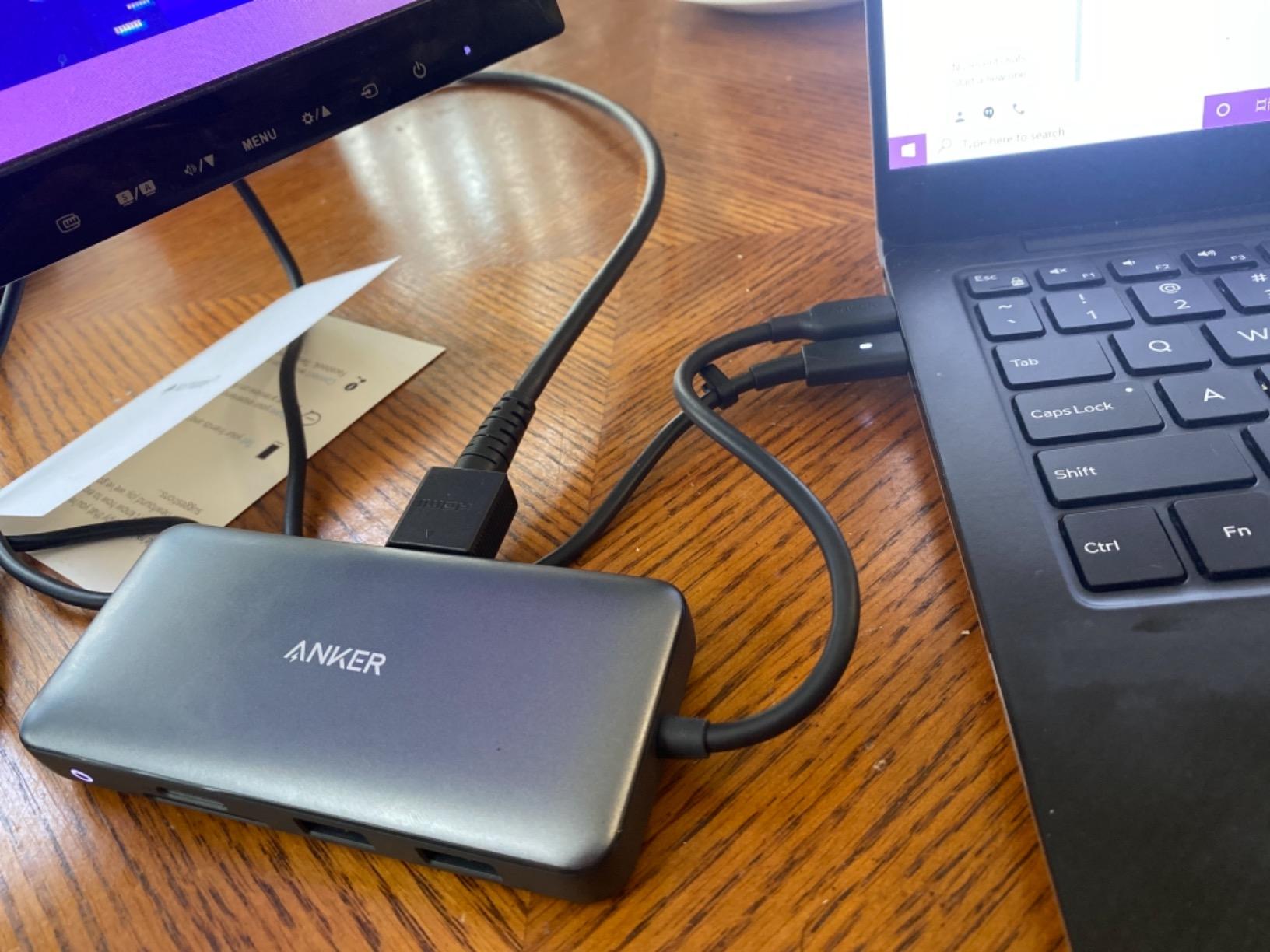 Anker Laptop Docking Station Dual Monitor, 8-in-1 USB C Hub with 4K HDMI customer photo 1