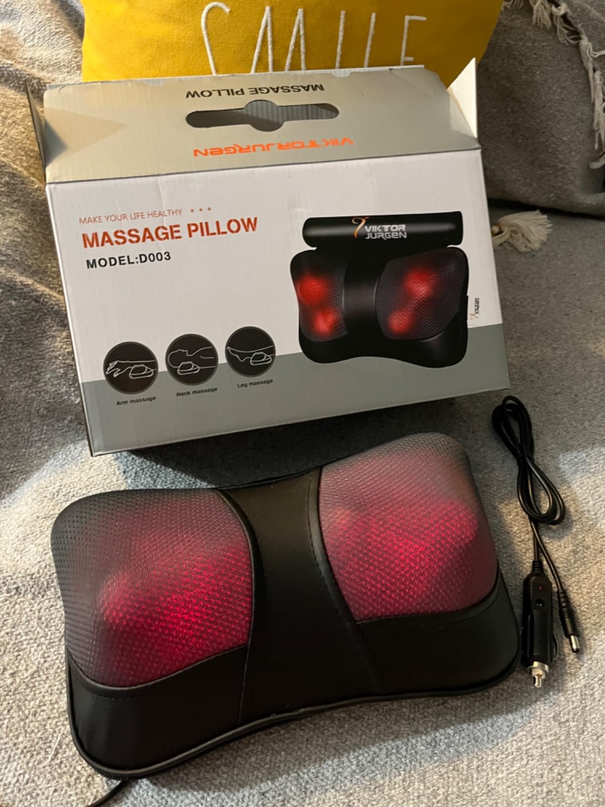VIKTOR JURGEN Shiatsu Back Massager with Heat for Pain Relief, Gray customer photo 2