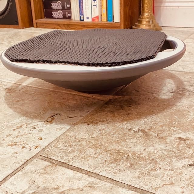 Yes4All Wobble Balance Board, Plastic Stability Trainer with Handles for Standing Desk, Core Training & Home Gym Workout customer photo 2
