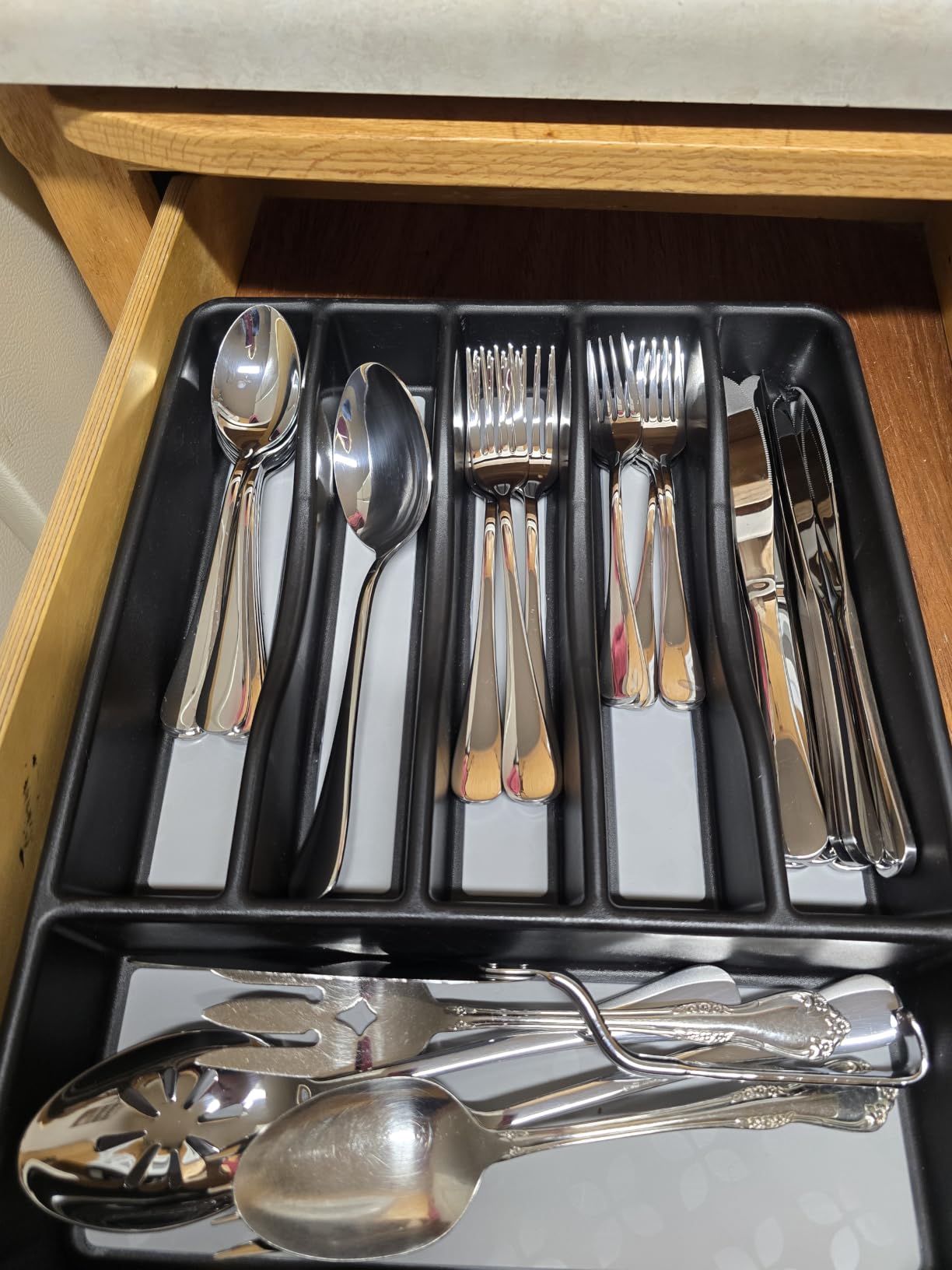 Silverware Set for 8, 40 Piece Stainless Steel Flatware Utensil Cutlery Set customer photo 1