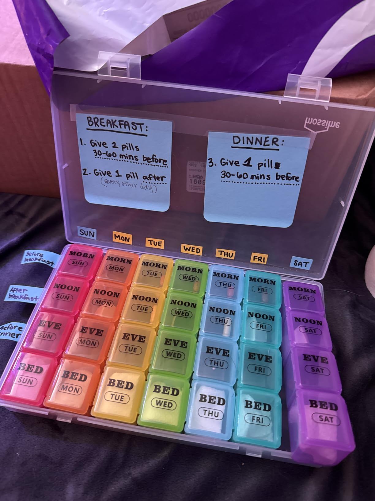 Mossime Pill Organizer 4 Times a Day, XL Weekly AM PM Pill Box, 7 Day Large customer photo 2