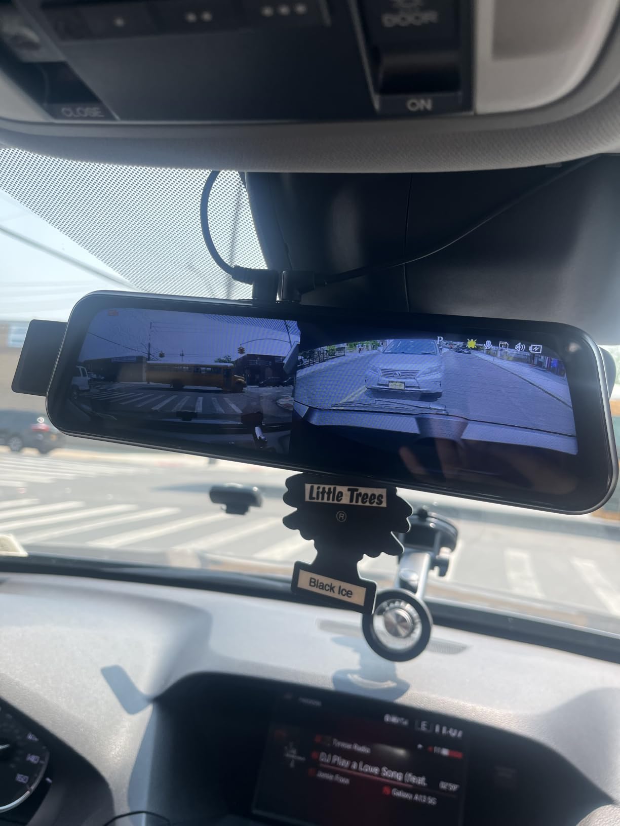 10’’ Mirror Dash Cam Front and Rear View Mirror Camera Night Vision for Car customer photo 2