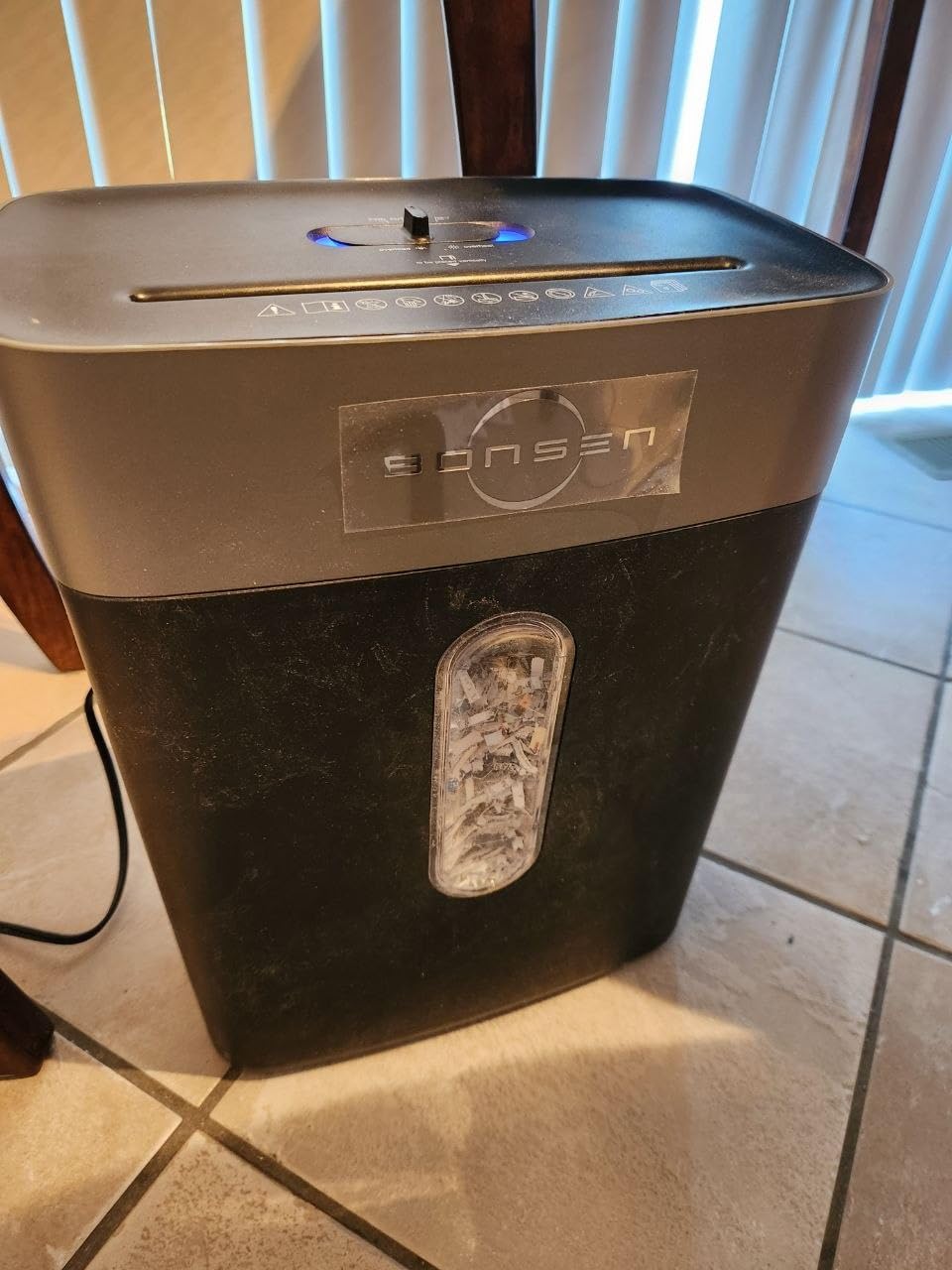 BONSEN Shredder for Home Office, 4 Gallons 8-Sheet Cross Cut Credit Card Shredder, Small Paper Shredder for Home Use, High Security Level P-4, ETL Certification (S3101) customer photo 2