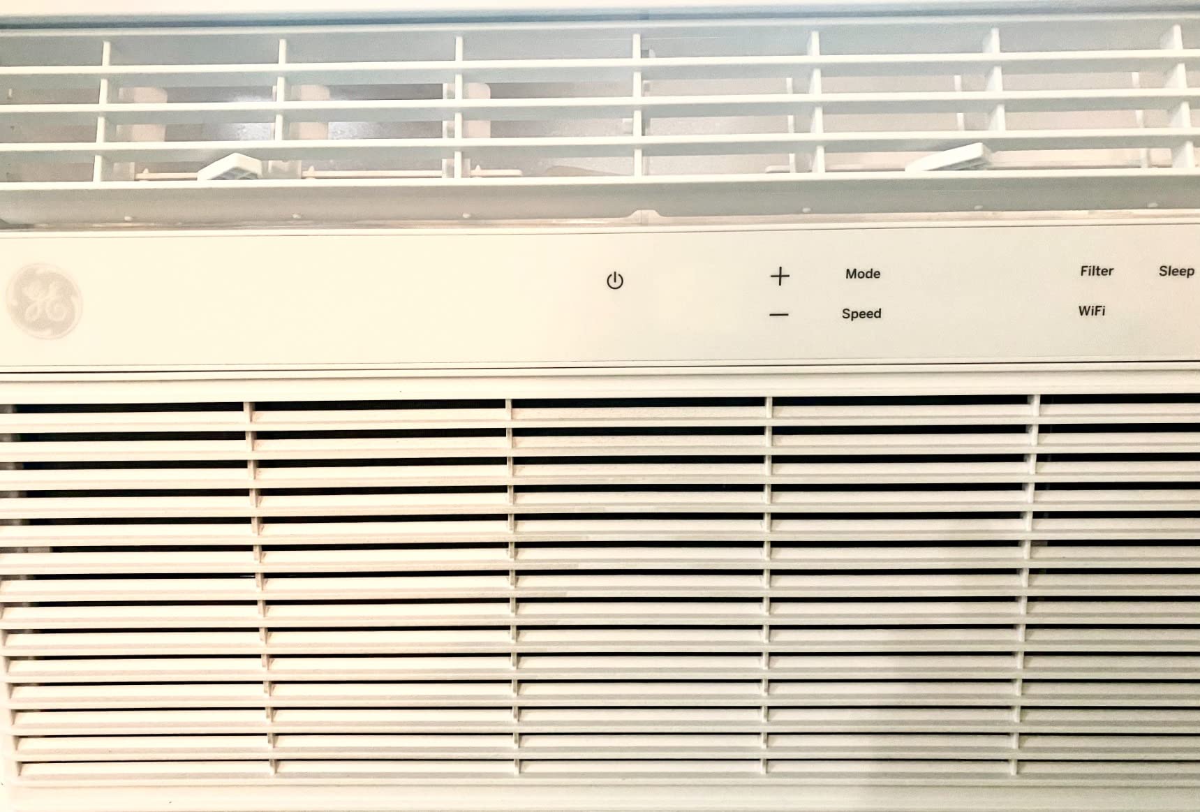 GE Window Air Conditioner 8000 BTU, Wi-Fi Enabled, Energy-Efficient Cooling for Medium Rooms, 8K BTU Window AC Unit with Easy Install Kit, Control Using Remote or Smartphone App customer photo 1