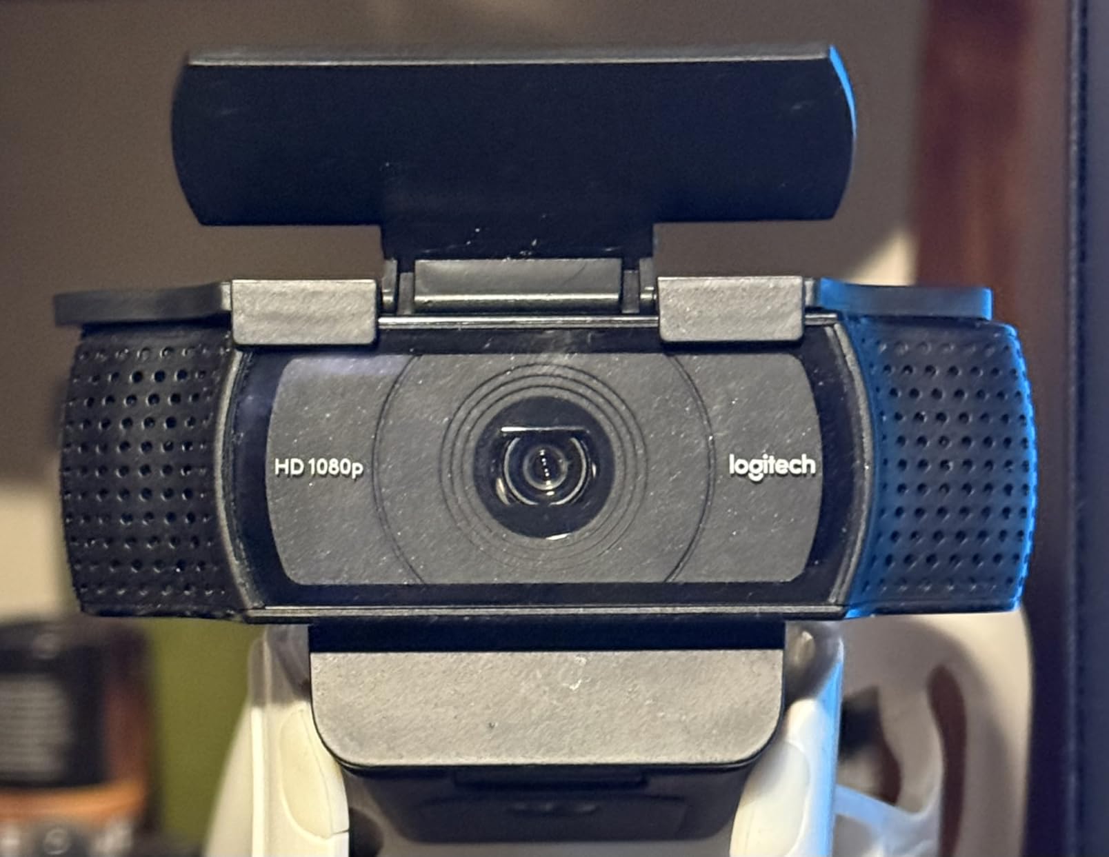 CloudValley Webcam Cover for Logitech C920x / C920 / C922x / C922 / C930e customer photo 2
