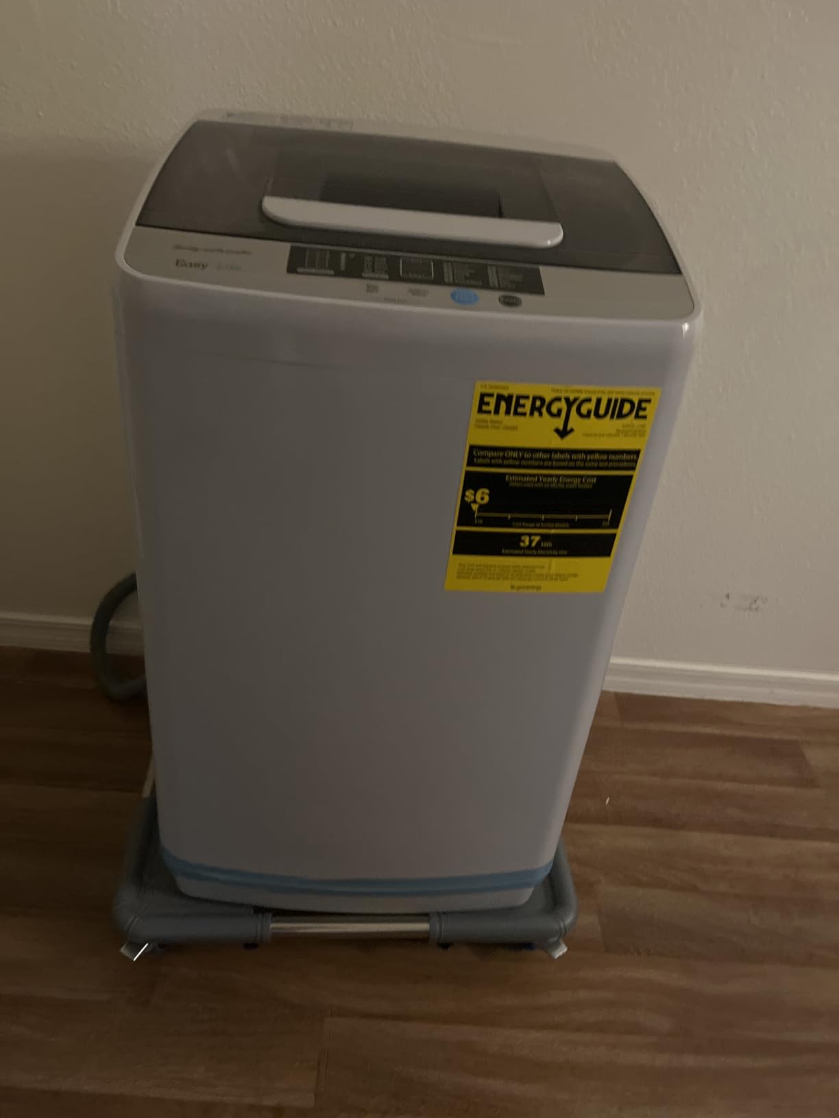Giantex Full Automatic Washing Machine, 2 in 1 Portable Laundry Washer, 8.8lbs Washer and Spinner Combo, 1.04 cu.ft 10 Programs Built-in Drain Pump, Energy Saving Top Load for Apartment Dorm customer photo 1