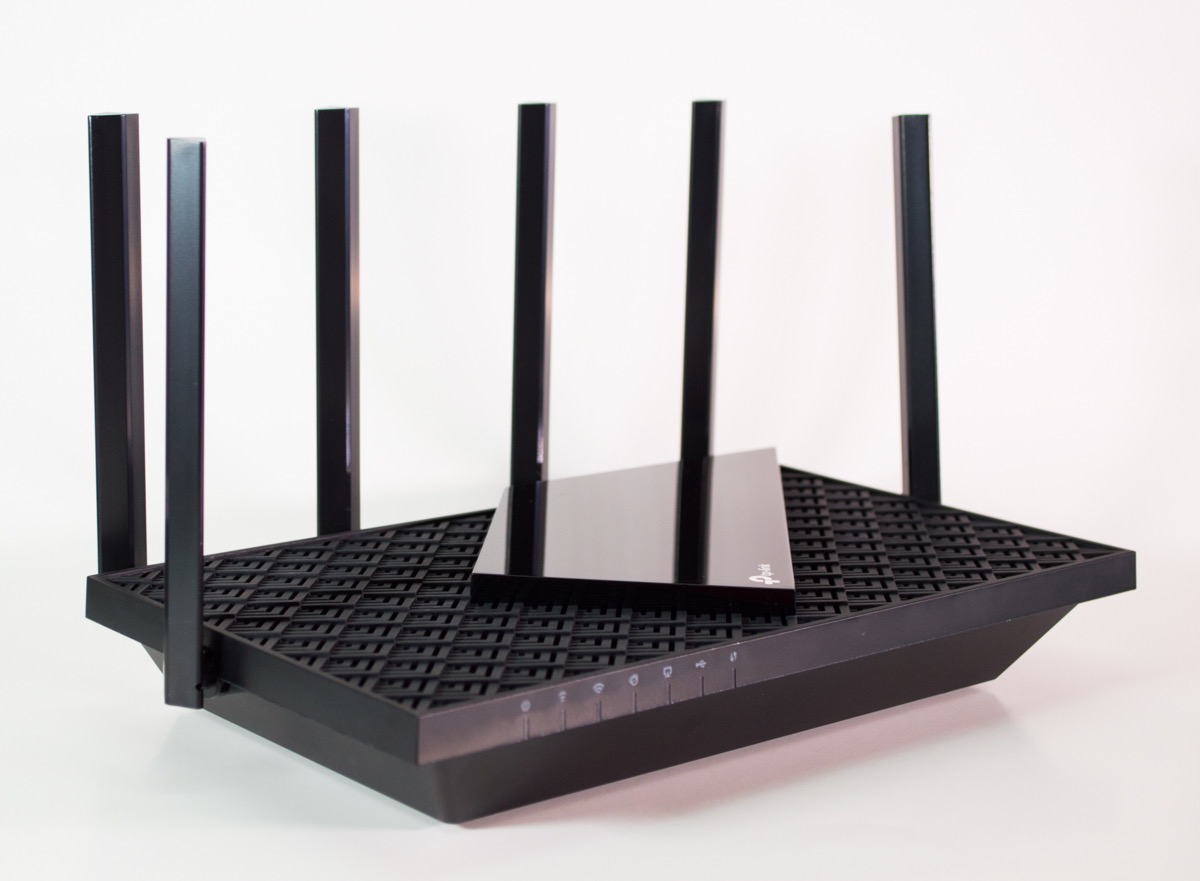 TP-Link AX5400 WiFi 6 Router (Archer AX73) customer photo 2