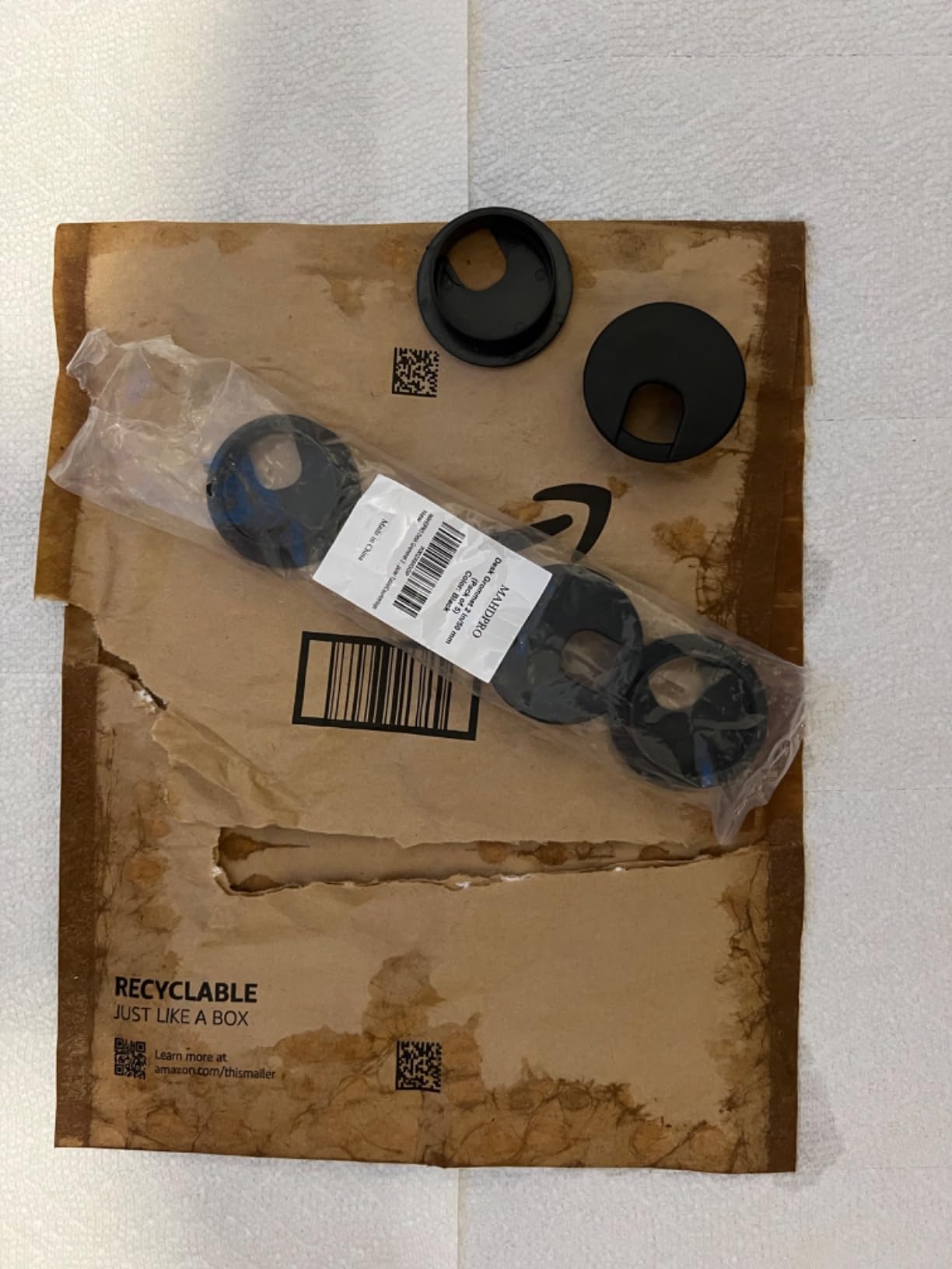 MAHDPRO Desk Grommet 2 Inch (50 mm) Pack of 5-Black ABS Plastic Cable Hole Cover to Arrange Wires & Cords Through Computer Table/Countertops customer photo 2