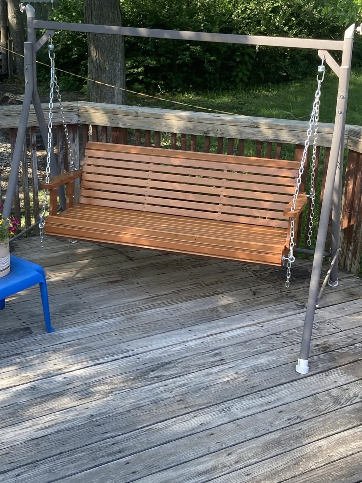 VINGLI 2026 Upgraded 5 FT Wooden Porch Swing, 880 LBS Heavy Duty, Brown customer photo 1