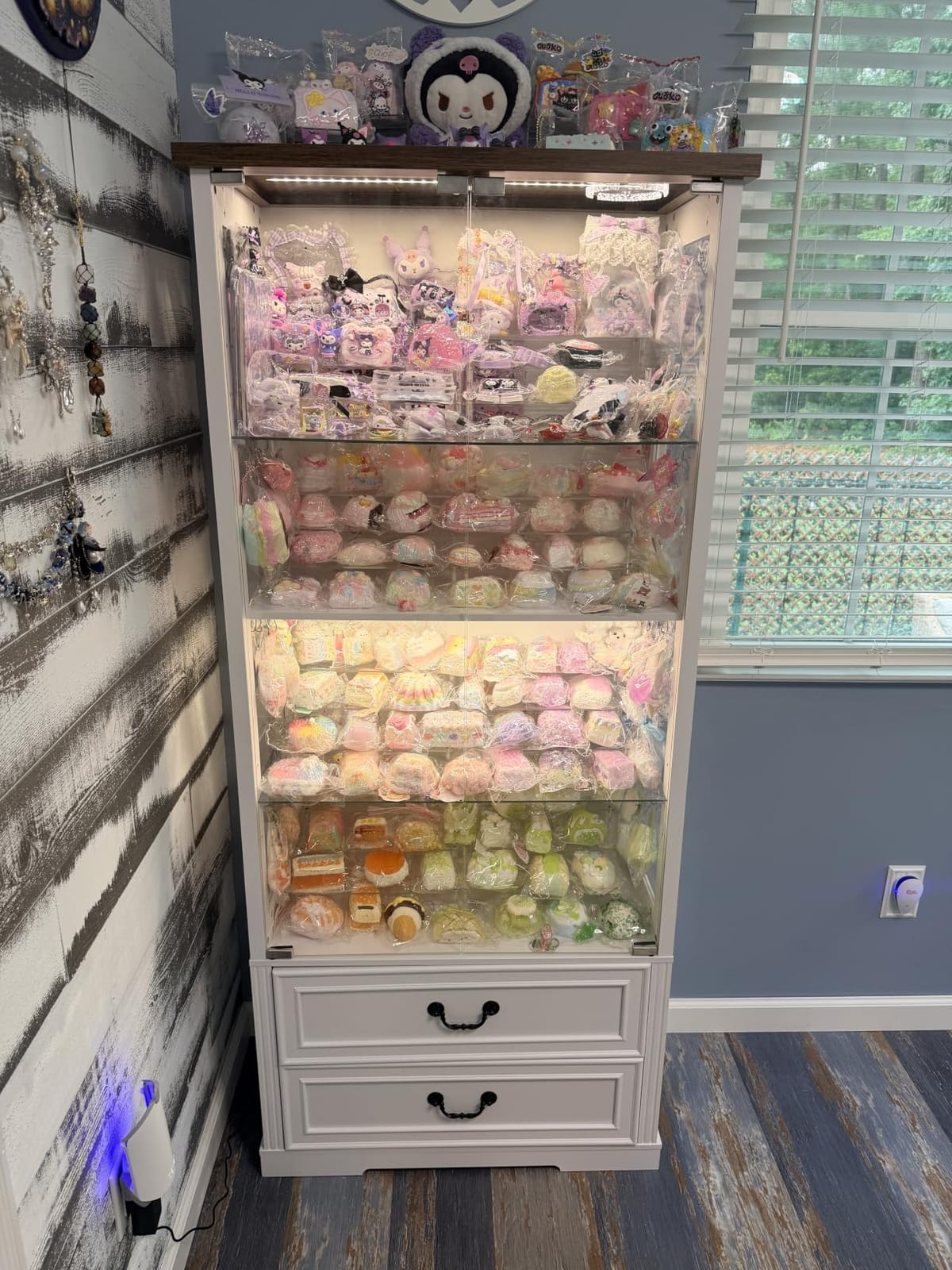 AZEAM Acrylic Display Riser, Clear Perfume Organizer, 3 Tier Cupcake Stand customer photo 2