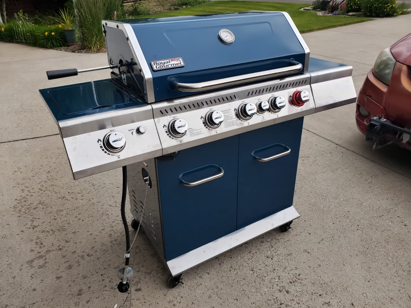 Royal Gourmet GA5403B 5 Burner Propane Gas Grill with Side Burner, Blue customer photo 1