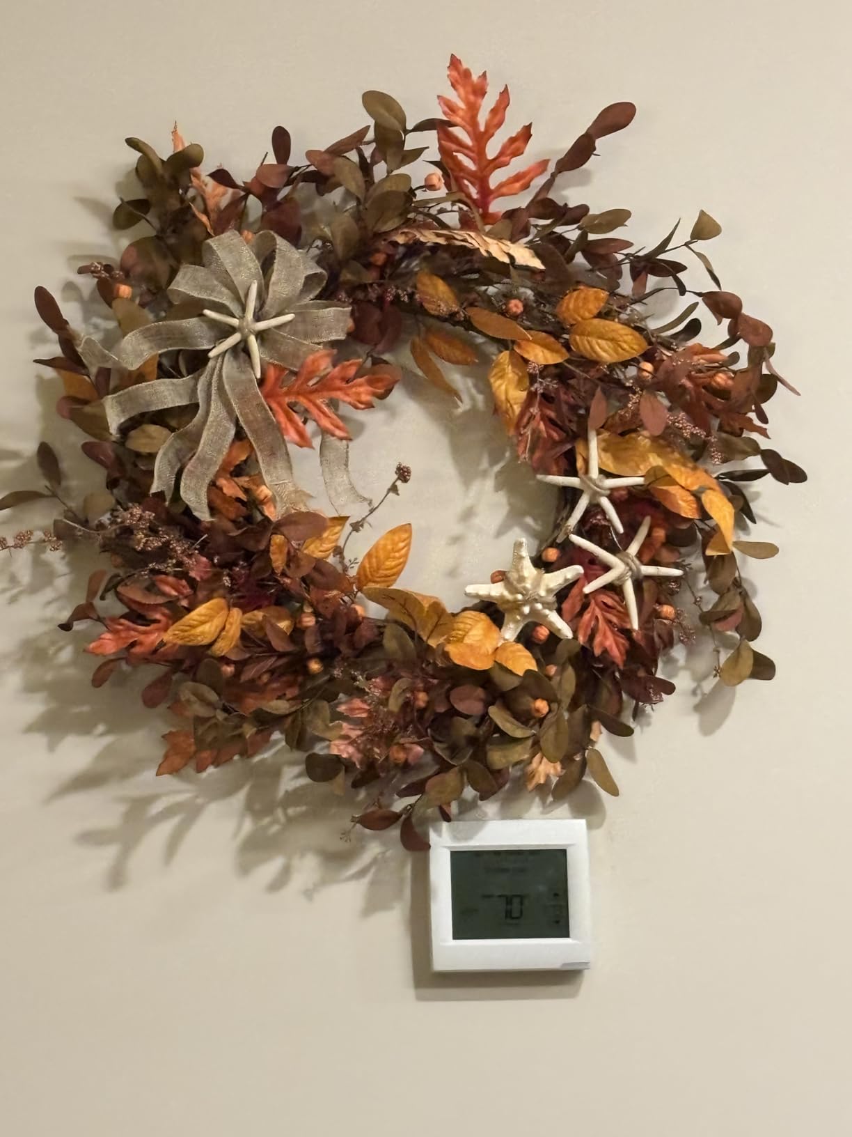 AMF0RESJ Artificial Fall Wreath for Front Door Autumn Wreath for Home Decor customer photo 2