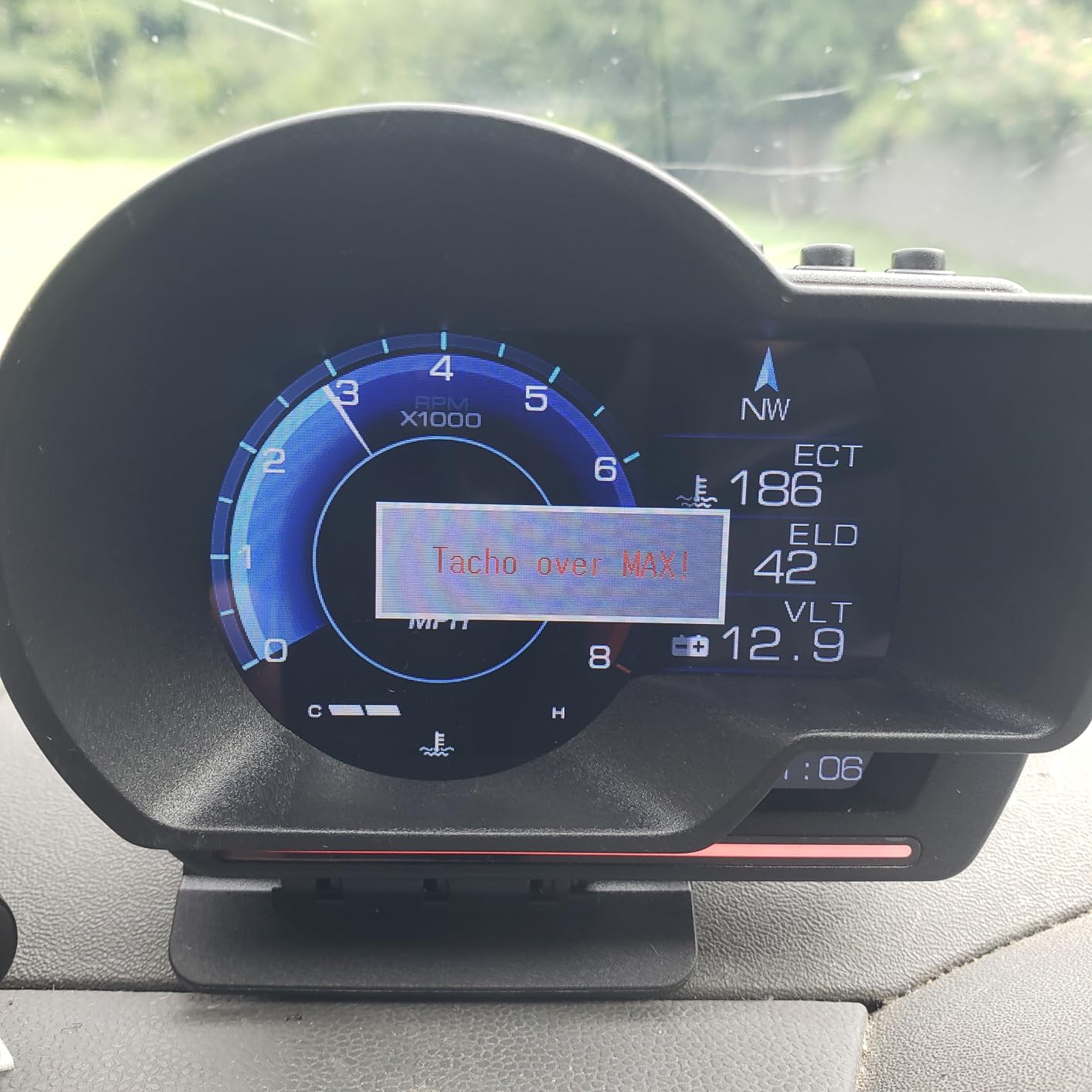 wiiyii OBD2 Gauge Display Head Up Display for Cars, Speedometer for Car P6 customer photo 2