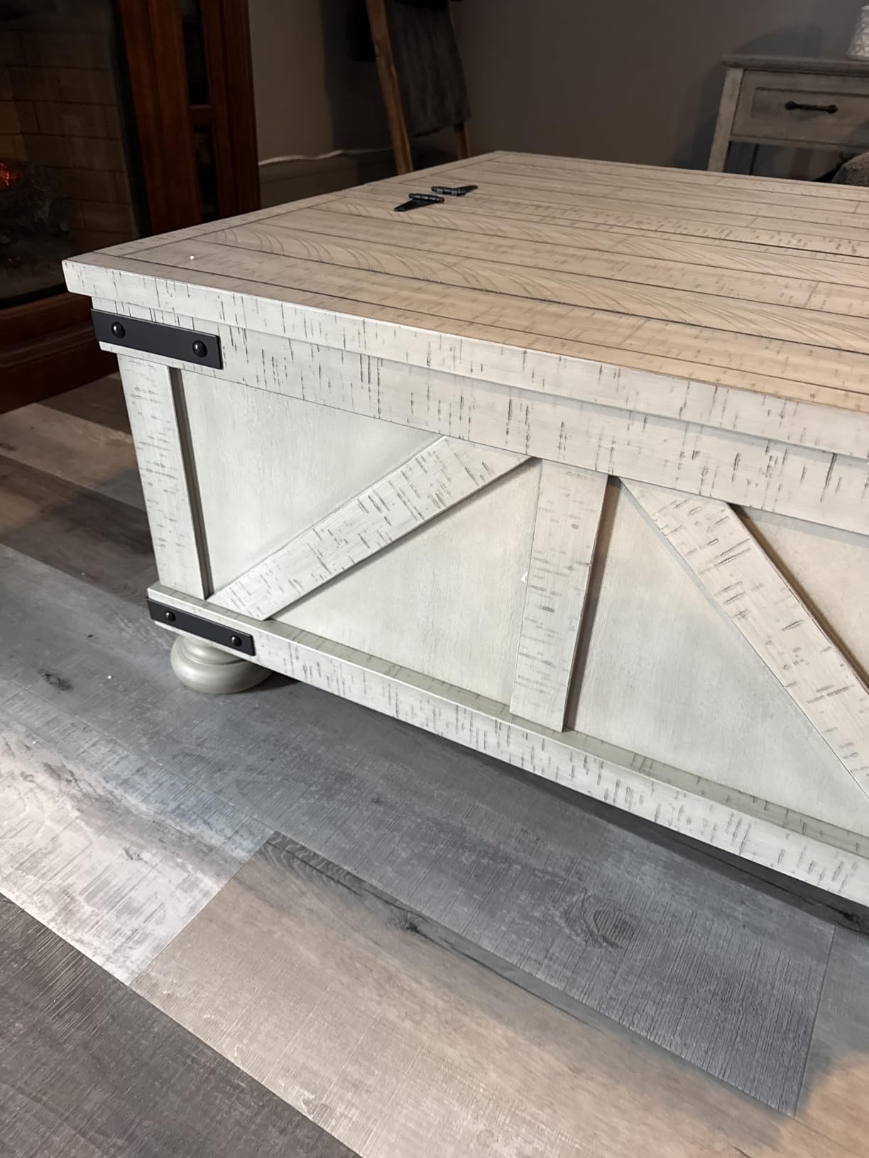 Signature Design by Ashley Coffee Table, Square Farmhouse with Storage customer photo 1