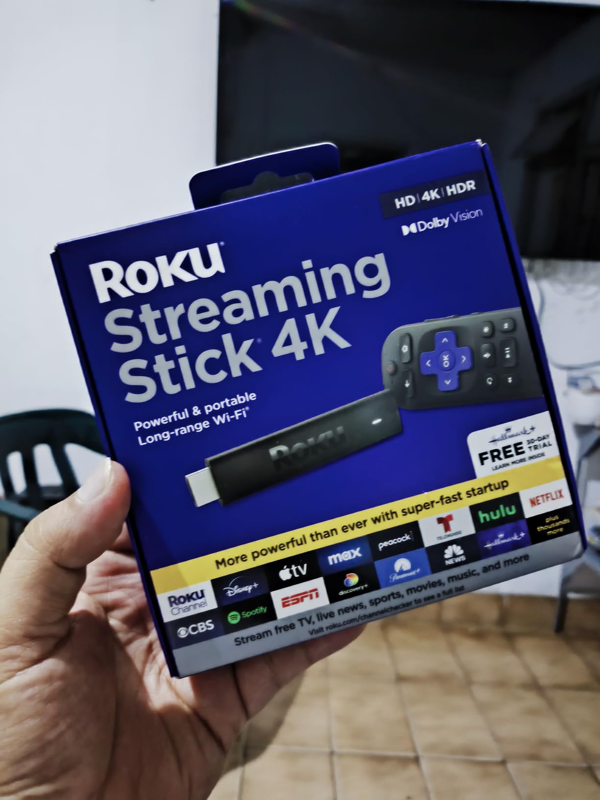 Roku Streaming Stick 4K with Voice Remote - HDR10+ & Dolby Vision customer photo 1