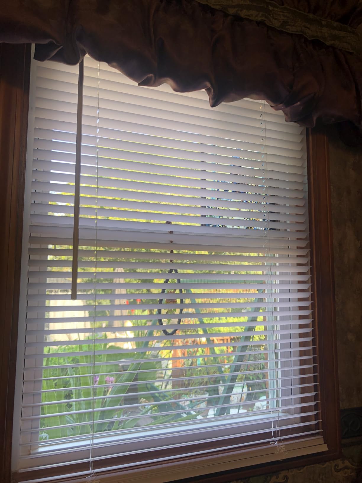 Calyx Interiors 1“ Mini Blinds, 70.5“W x 60“H, White, Light Filtering customer photo 1
