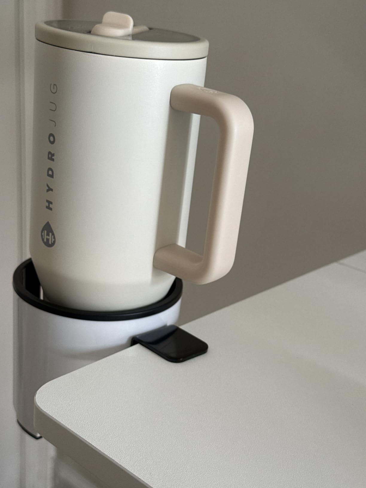 GUNKING Luxury 2-in-1 Anti-Spill Cup Holder with Headphone Hanger (White) customer photo 1