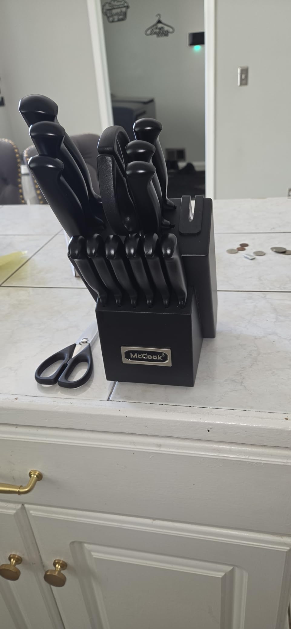 McCook Knife Set Kitchen Steel Knife Block Set w Built-in Sharpener | German Forged Stainless Steel,15 PC,Razor Sharp,Non-Stick&Anti-Rust,Ergonomic Handle,Full Tang,Gift Box customer photo 2