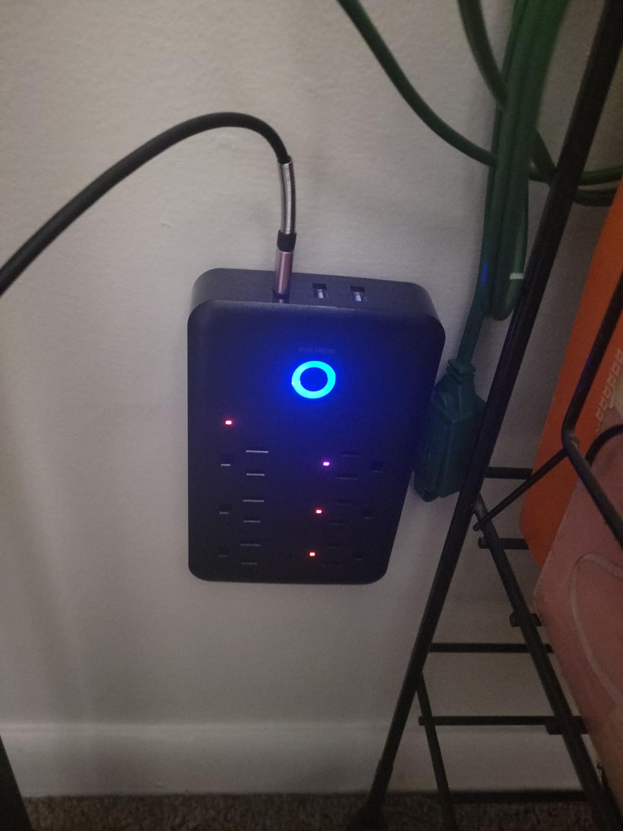 GHome Smart Plug Outlet Extender, Smart Power Strip with 3 Individually Controlled WiFi Outlets and 3 USB Ports, Smart Plugs that Works with Alexa Google Home, 15A/1800W, Dark customer photo 1