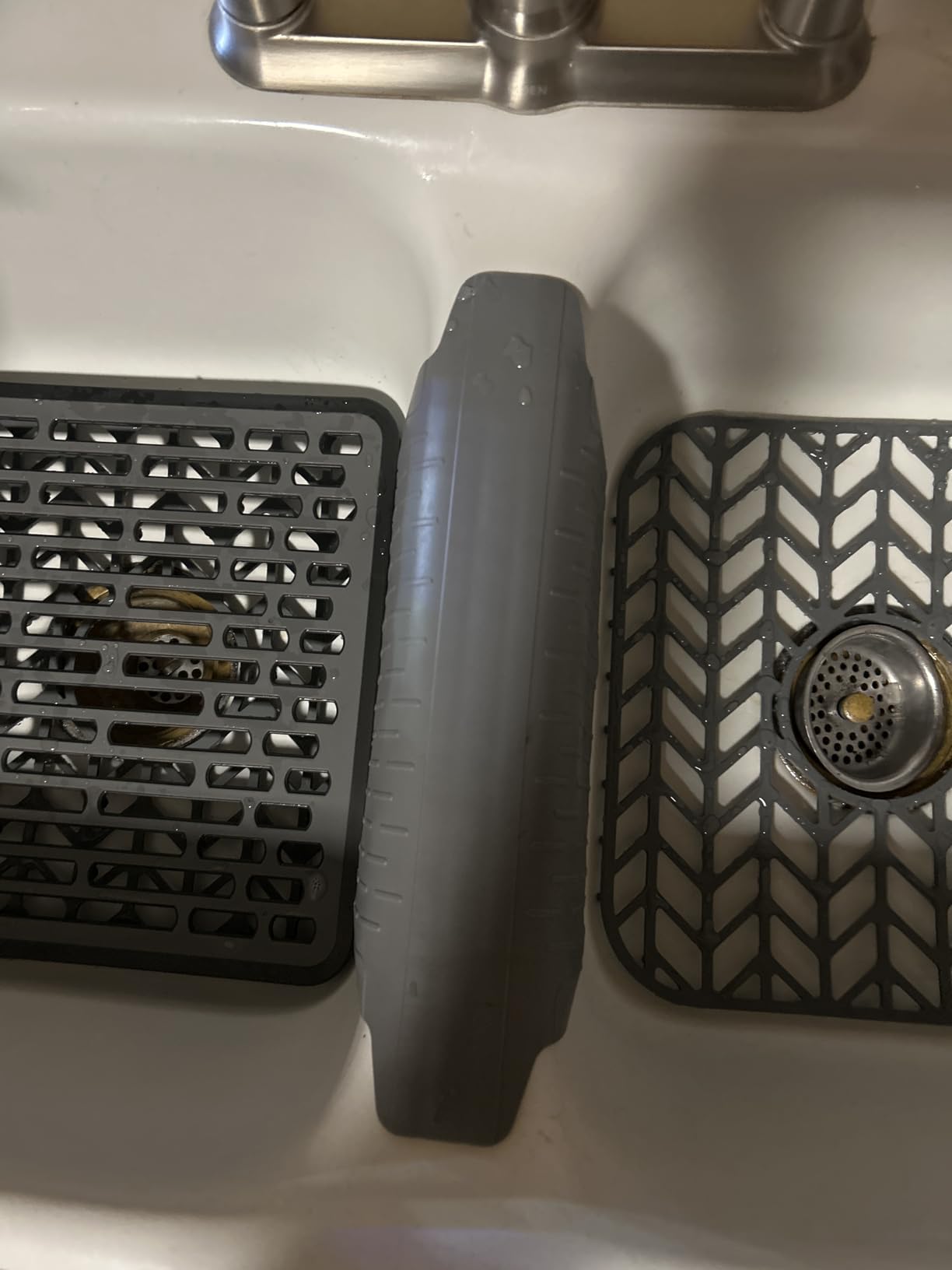Sink Saddle, Kitchen Sink Mat, Divider Protector Mat, Silicone Protector customer photo 2