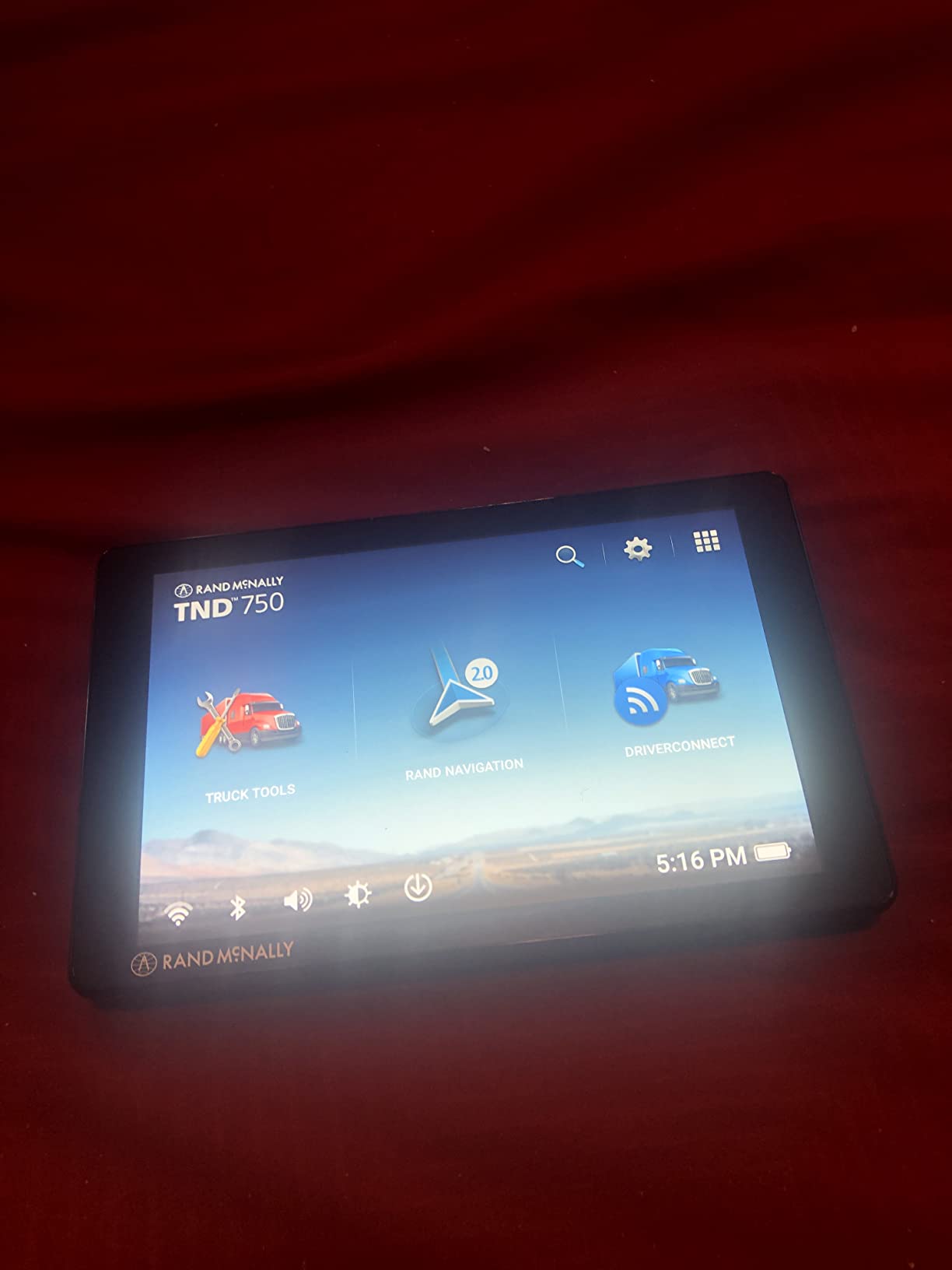 Rand McNally TND 750 7-inch GPS Truck Navigator with Built-in Dash Cam, Easy-to-Read Display and Custom Truck Routing (Renewed) customer photo 1