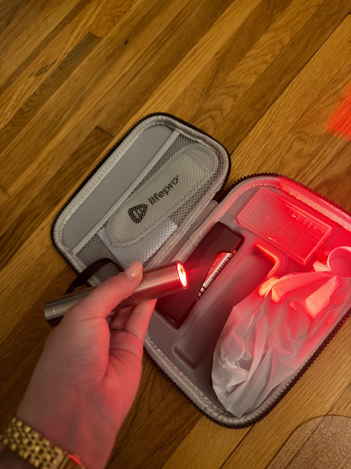 Lifepro Lumicure Red Light Therapy Torch - Red Light Therapy Wand Handheld customer photo 1
