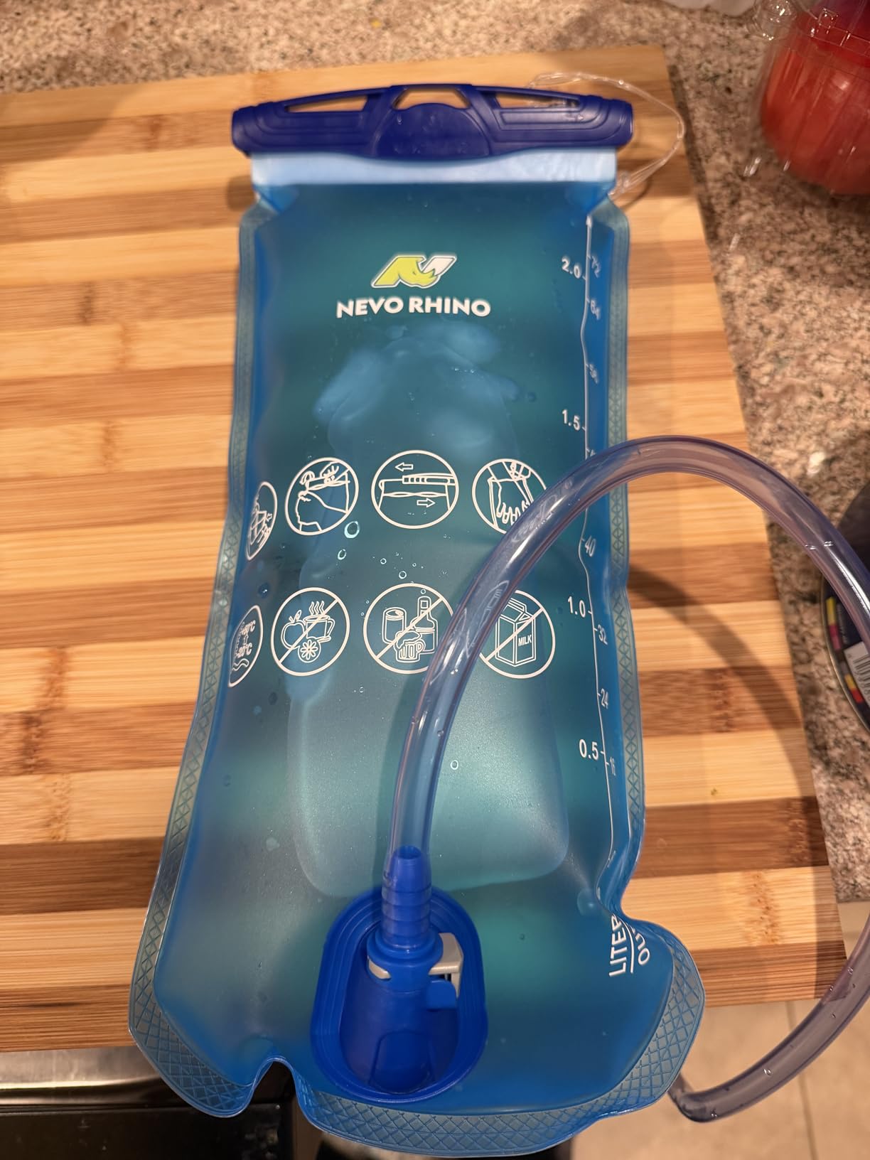 Lightweight Hydration Backpack, Running Backpack with 2L Water Bladder customer photo 1