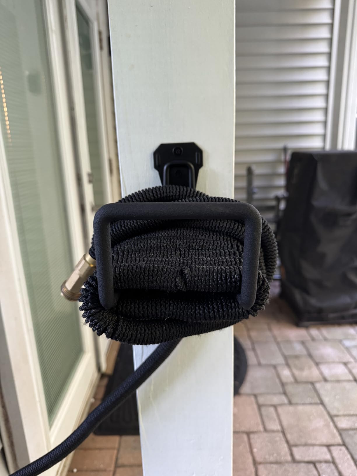 Metal Garden Hose Holder Wall Mounted Water Hose Holder for Outside Yard customer photo 1