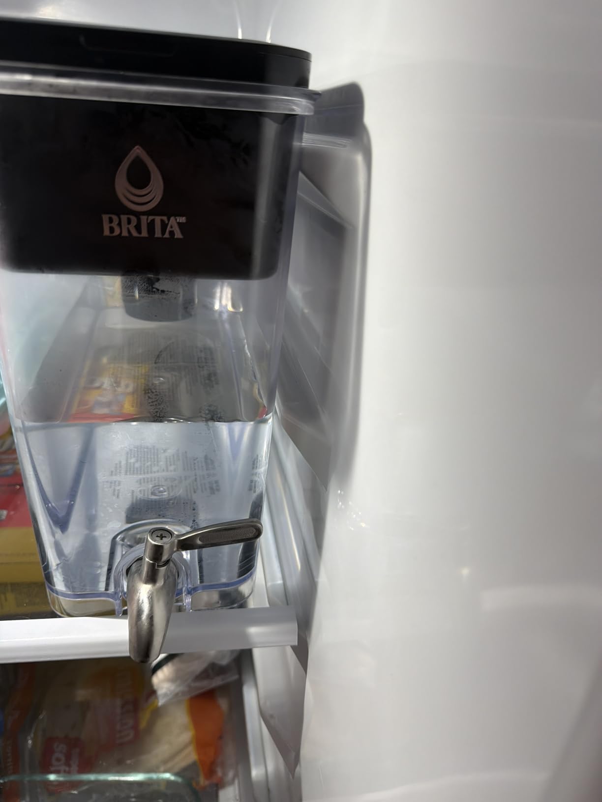 Brita X-Large 27 Cup Water Dispenser, Includes 1 Filter, Black customer photo 2