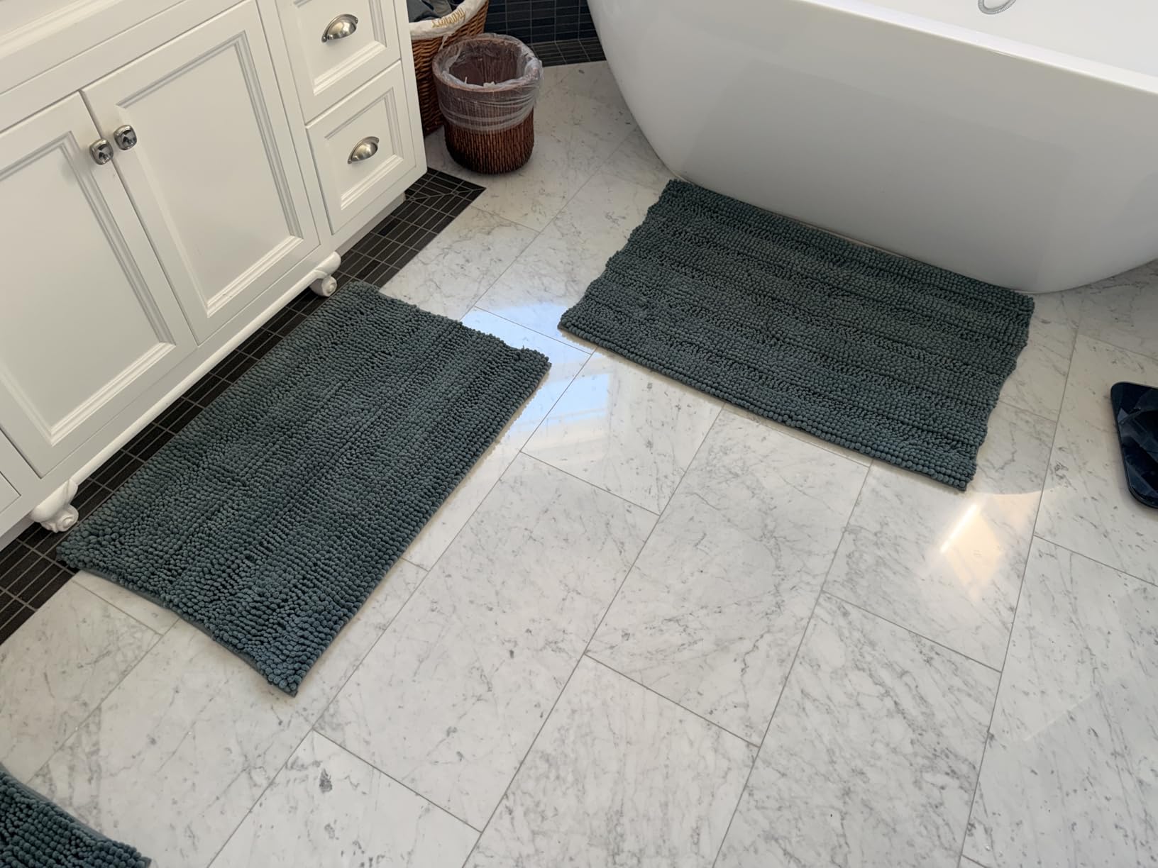 H.VERSAILTEX Sage Bathroom Rugs, Bath Mat Set of 2 Extra Thick Chenille Striped Pattern Shaggy Bath Rugs for Bath Room, Non Skid Bath Mats for Bathroom Floor (32 x 20 Plus 24 x 17 - Inches) customer photo 1