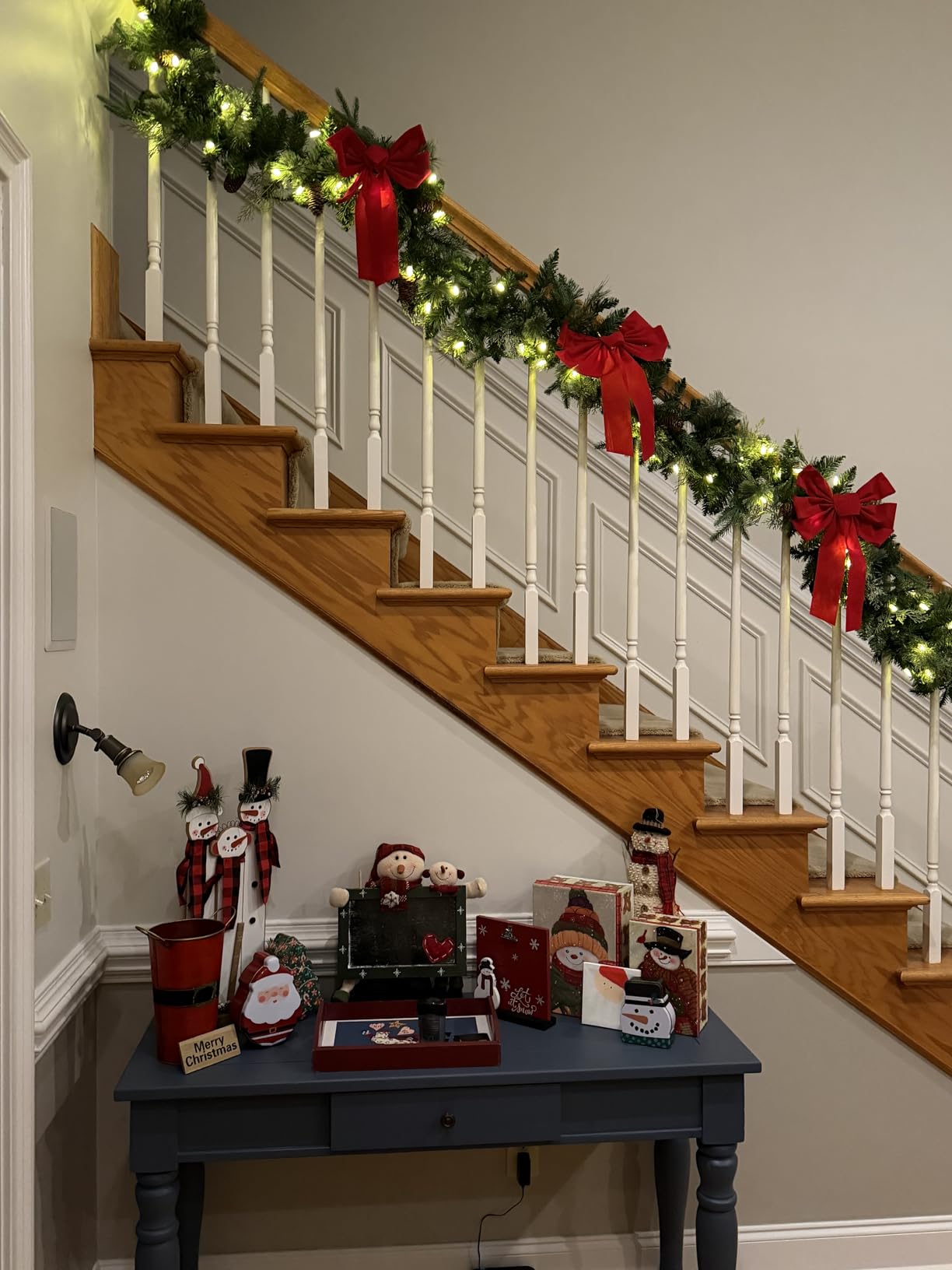 Christmas Garland Pre-lit 9 Ft with 50 Led Lights, Battery Operated Fireplace Stairs Mantle Door Indoor Outdoor, Decorated Pine Cone and Snow Style customer photo 1
