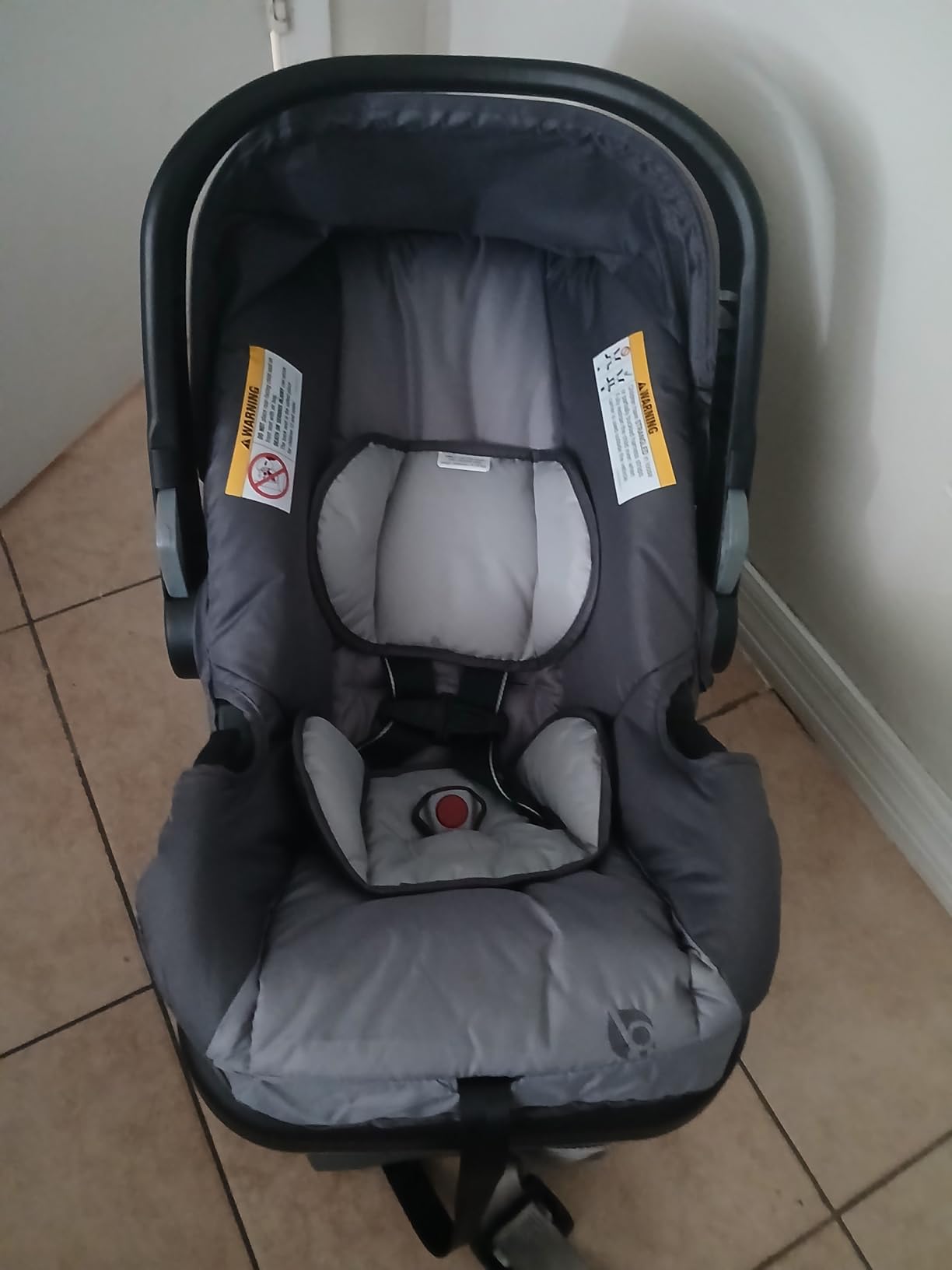 Baby Trend EZ-Lift™ Plus Infant Car Seat, Ultra Grey – Newborn Comfort Padding, Lightweight Carry Build, Adjustable Harness System customer photo 1