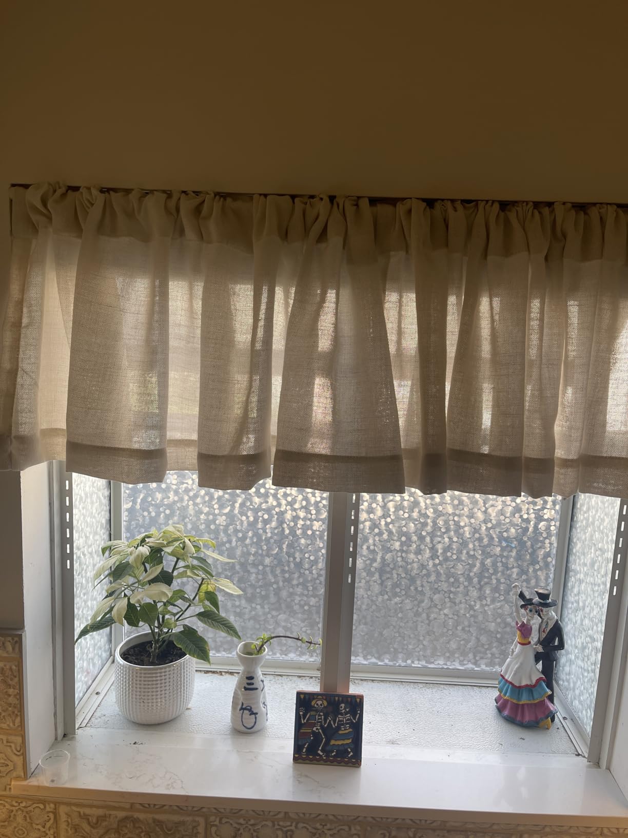 Oindec 2 Pack Farmhouse Faux Linen Valance Curtains, 54x15 inch, Natural customer photo 1