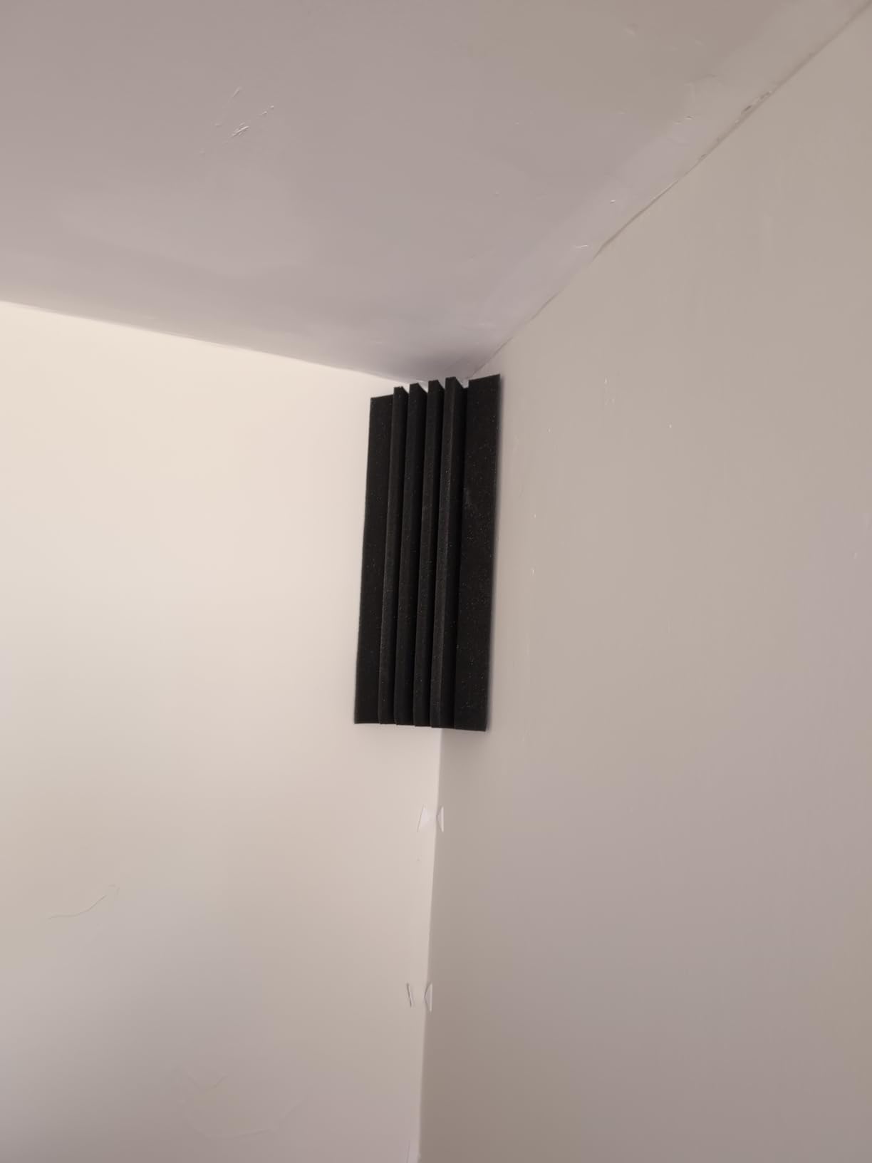 TroyStudio Bass Traps - 12 Pcs 4 X 4 X 12 Inches Dense Thick Studio Bass Foam Corner, Acoustic Treatment Panel Absorbing Echo Reverb, Low Frequency Sound Absorber for Music Room Home Recording Studio customer photo 2